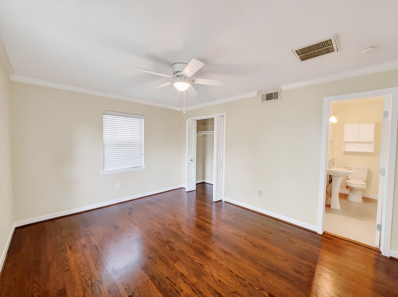 4328 Bonham Street Dallas TX 75229