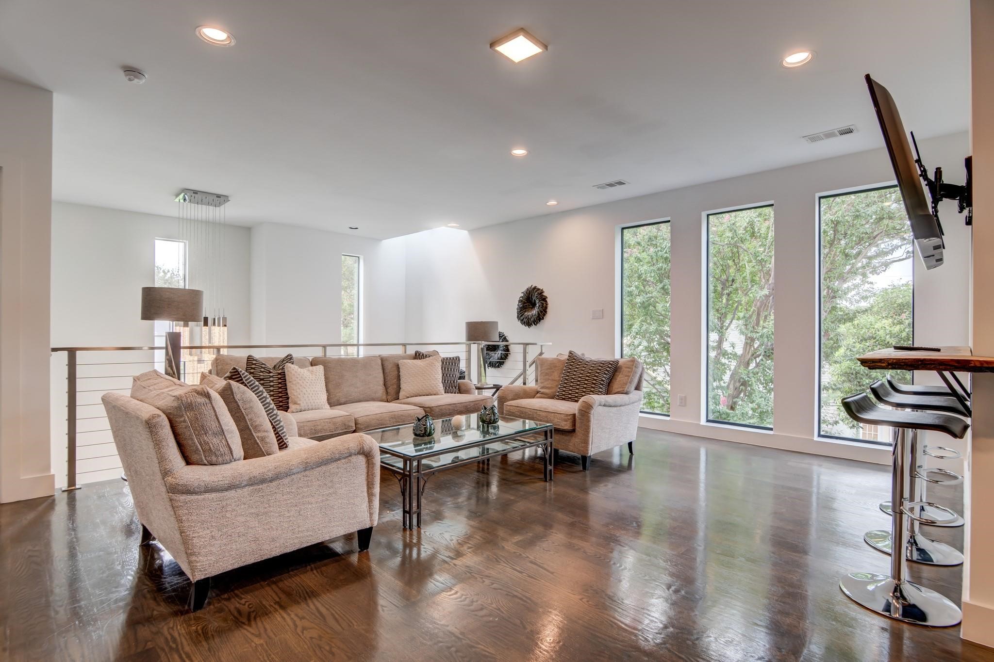 5017 Milam Street Dallas TX 75206