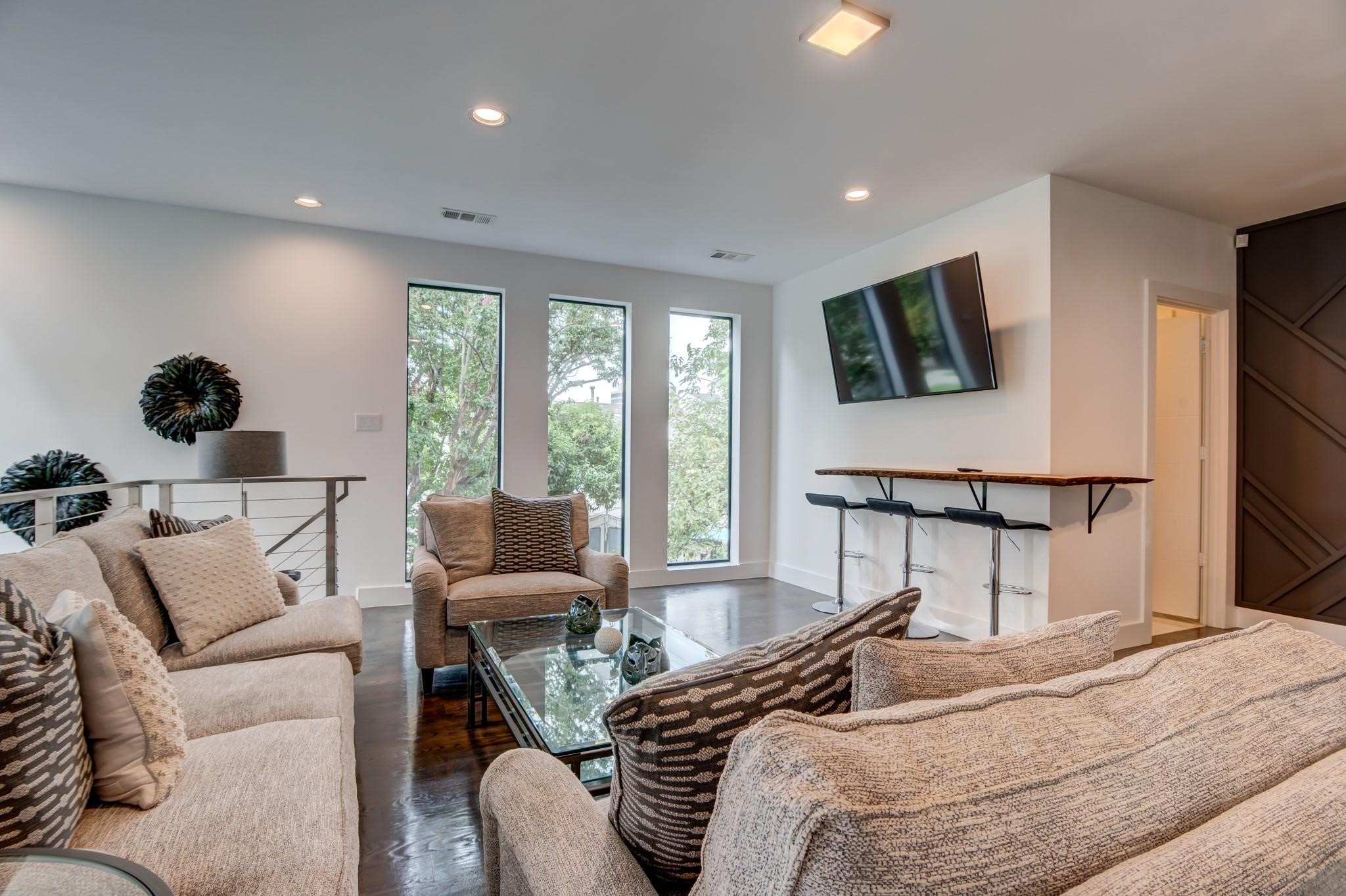 5017 Milam Street Dallas TX 75206