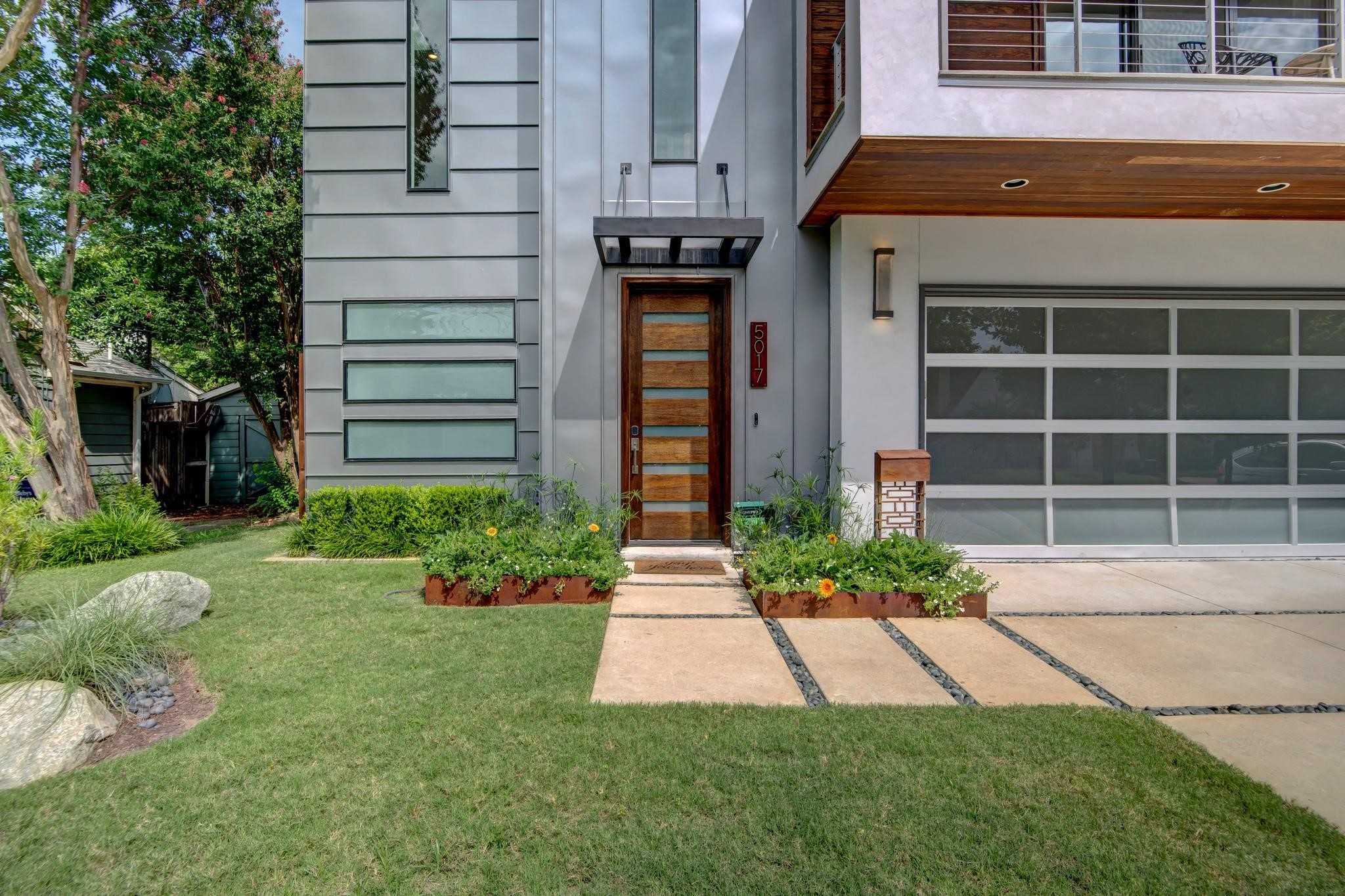 5017 Milam Street Dallas TX 75206