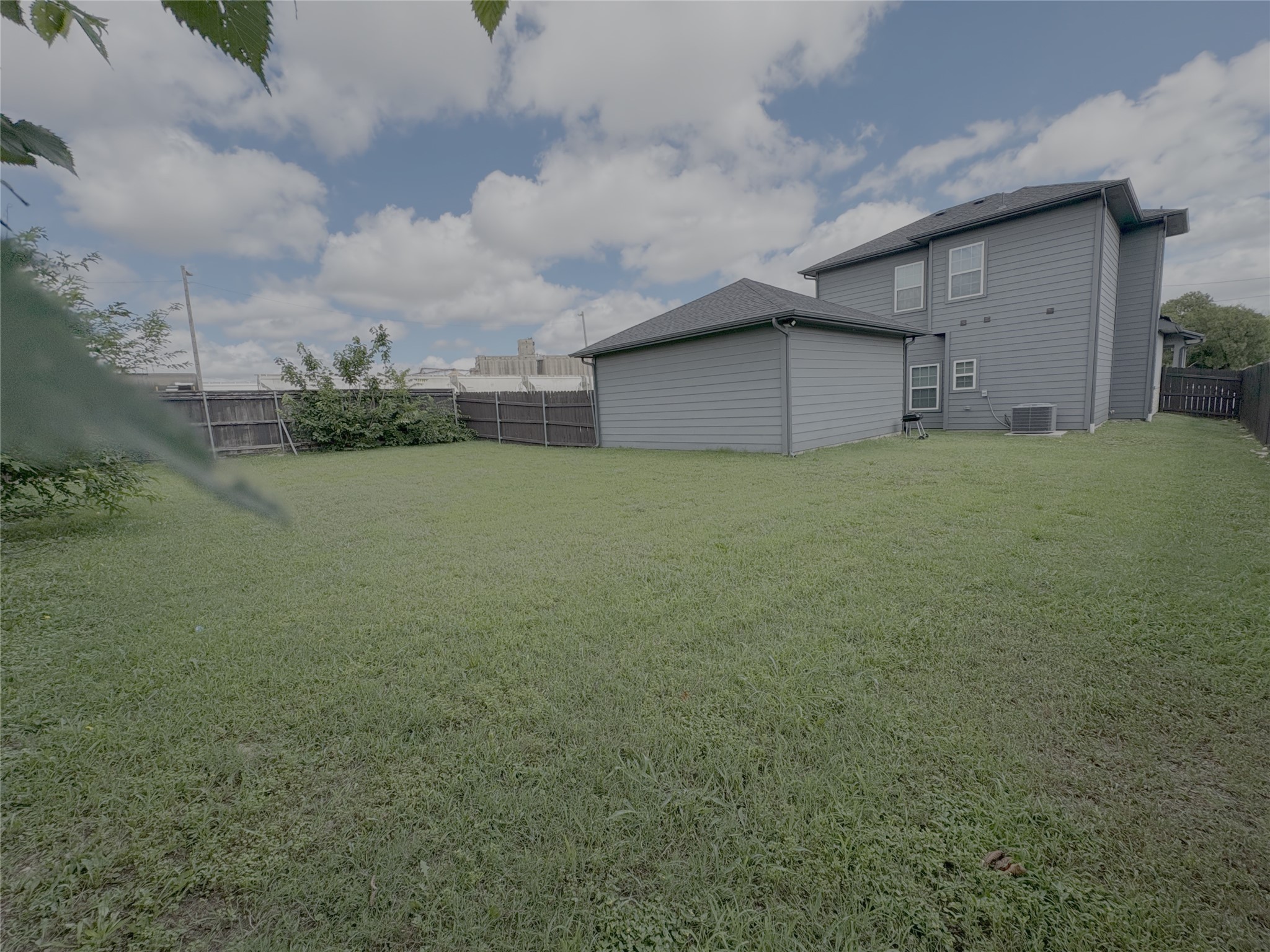 600 Atlanta Street Fort Worth TX 76104