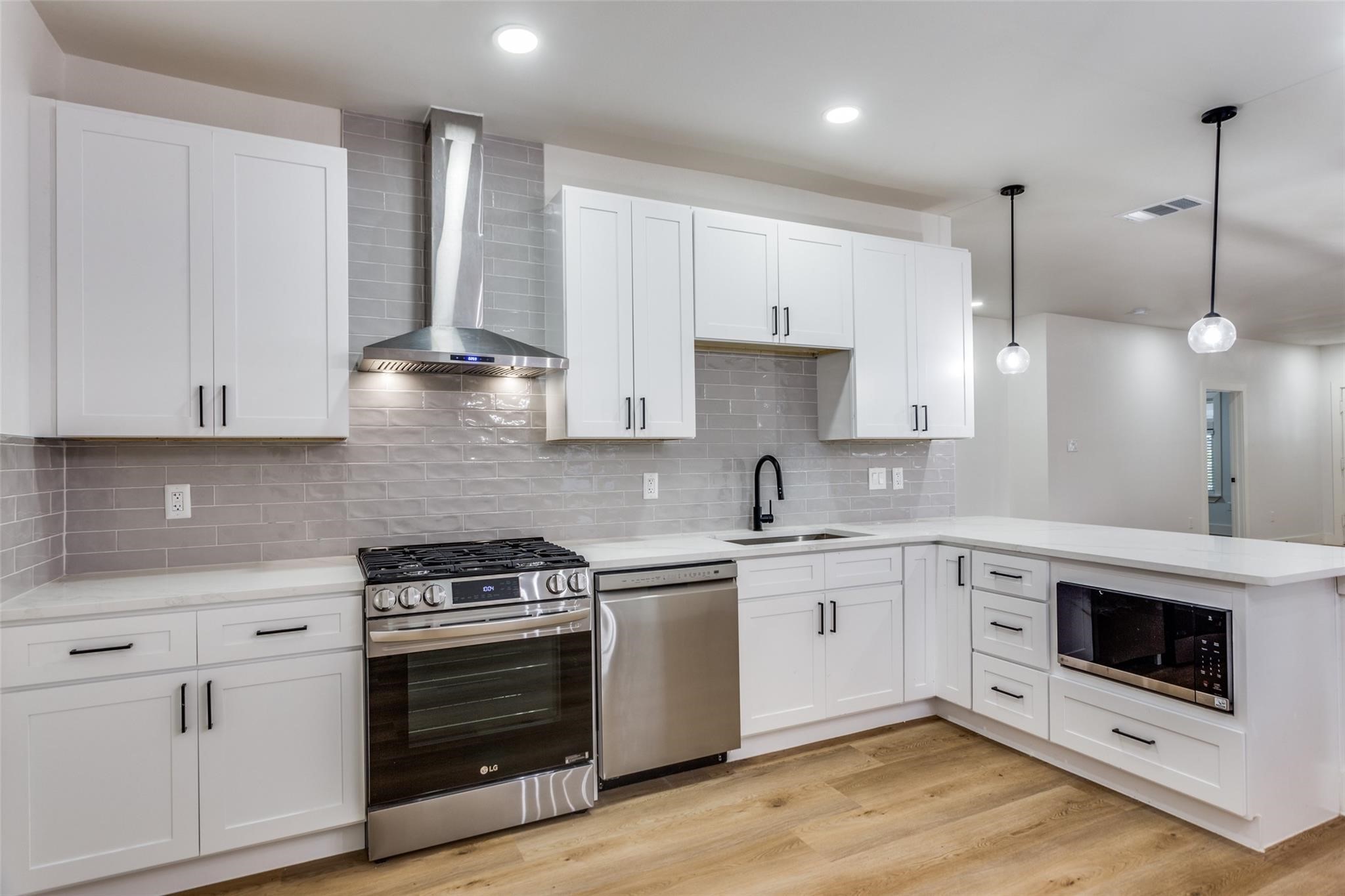 2101 Fairmount Avenue Fort Worth TX 76110