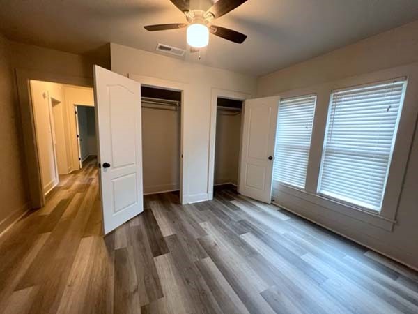 806 N Gaines Street Ennis TX 75119