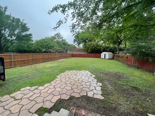 806 N Gaines Street Ennis TX 75119