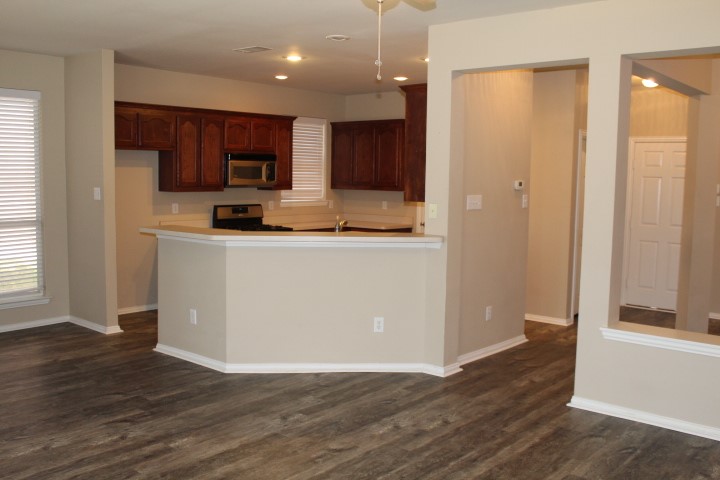 2741 Lynx Lane Fort Worth TX 76244