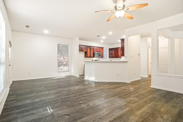 2741 Lynx Lane Fort Worth TX 76244