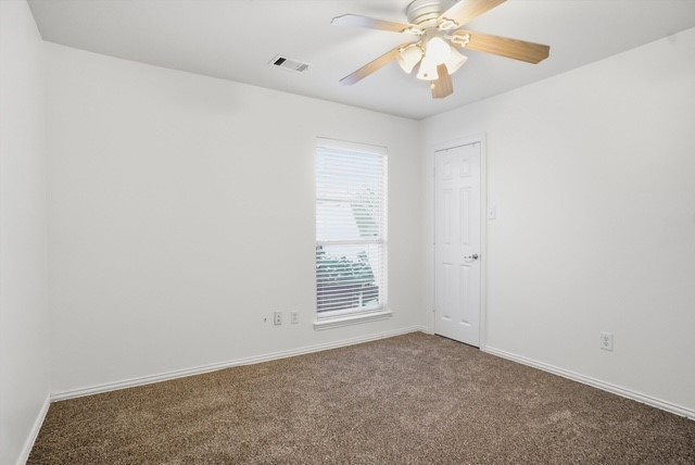 2741 Lynx Lane Fort Worth TX 76244