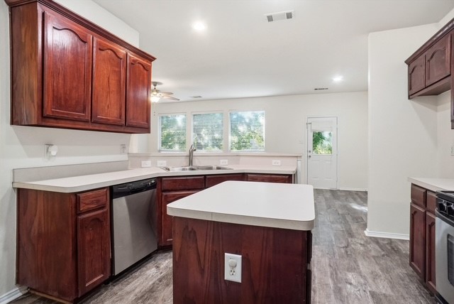 2741 Lynx Lane Fort Worth TX 76244