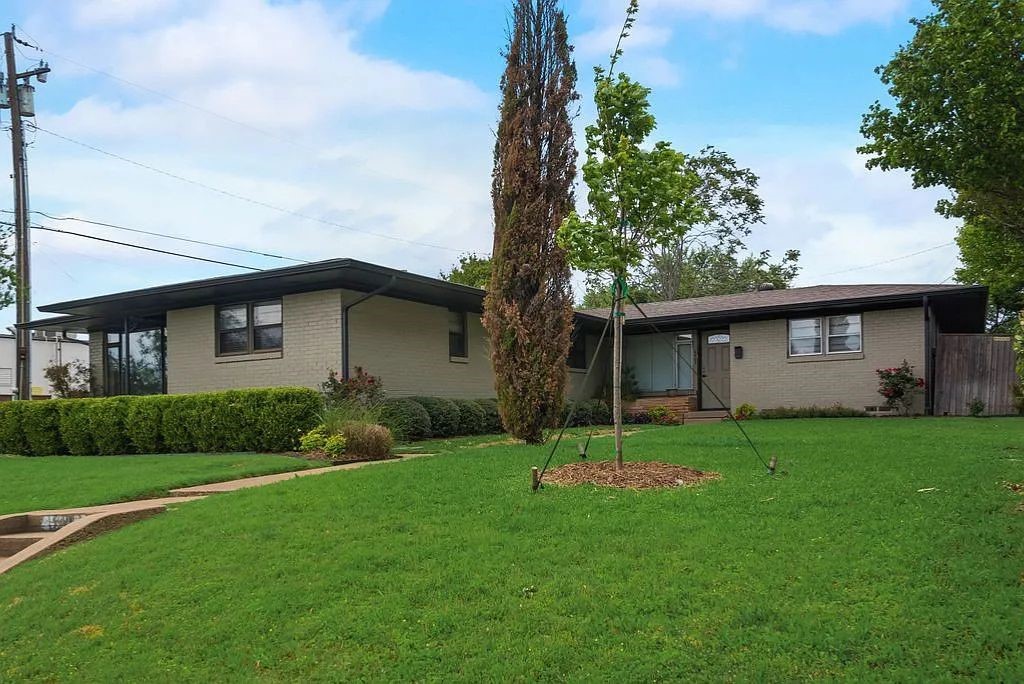 6503 E Mockingbird Lane Dallas TX 75214