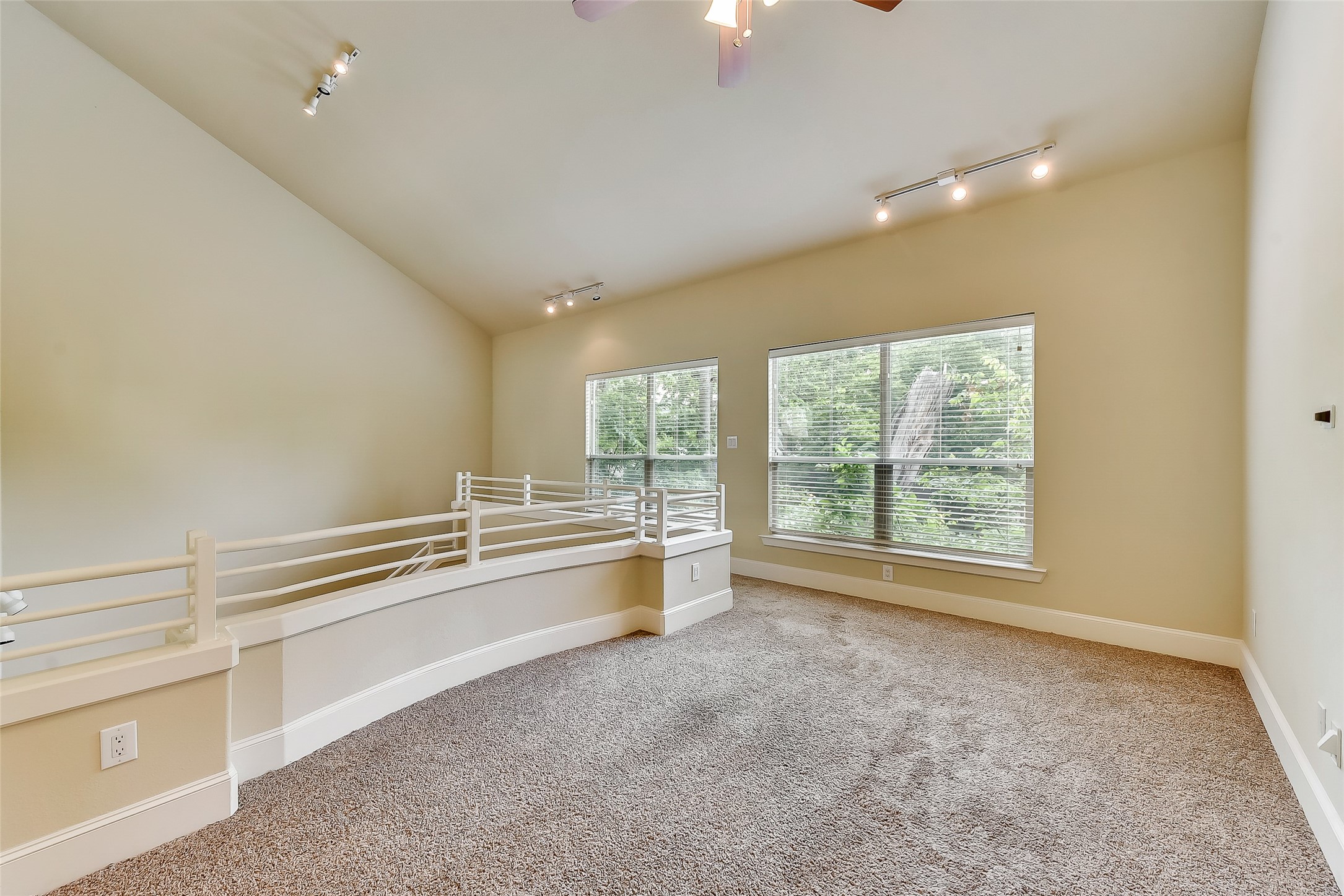 5956 Lewis Street Dallas TX 75206