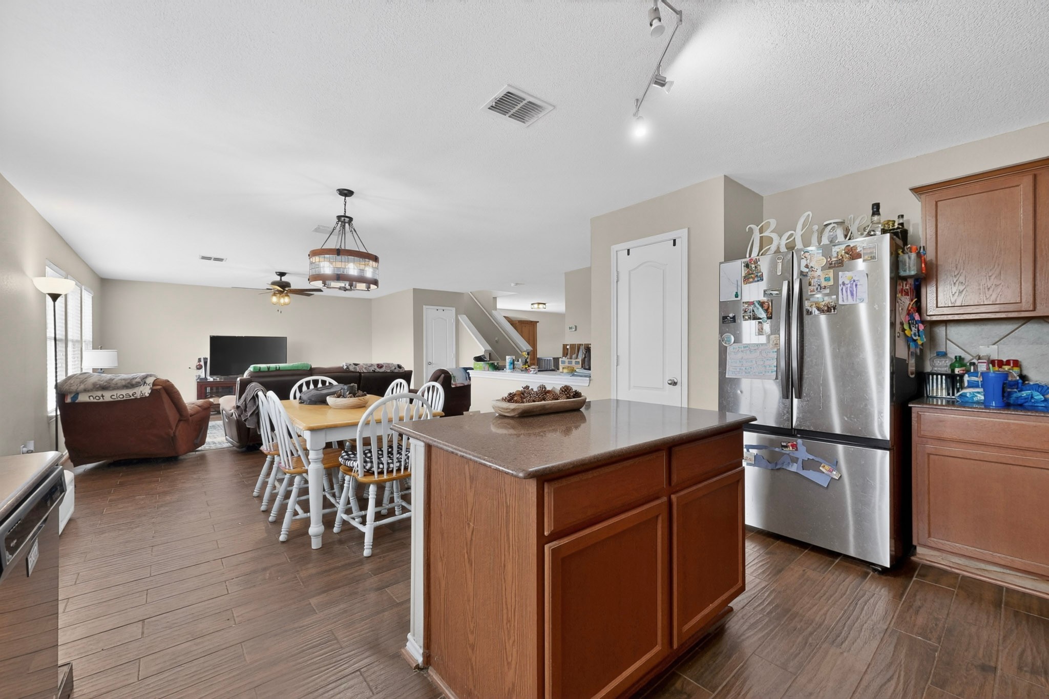 2435 Castle Pines Drive Burleson TX 76028