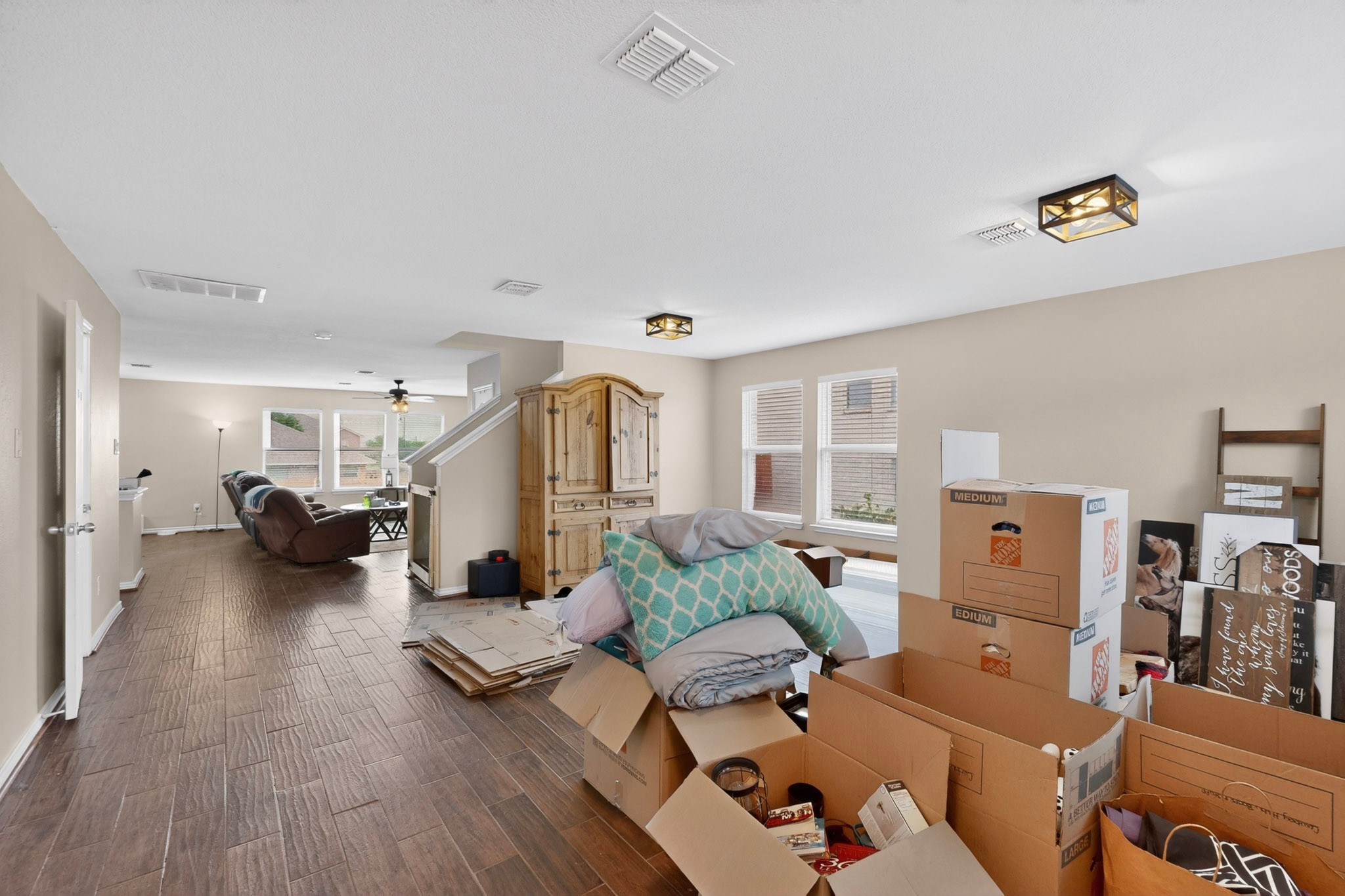2435 Castle Pines Drive Burleson TX 76028