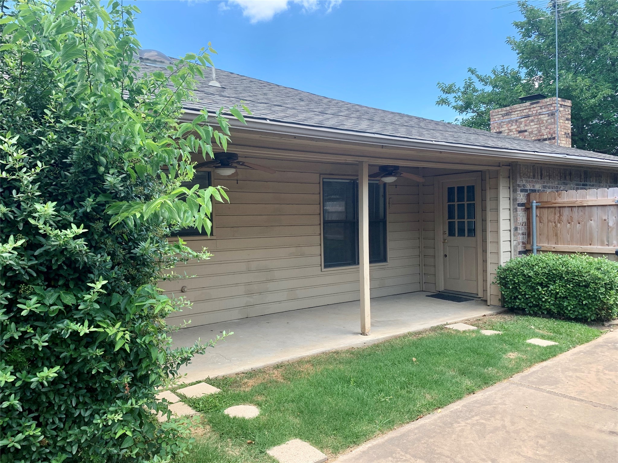 4914 Ledgestone Drive Fort Worth TX 76132