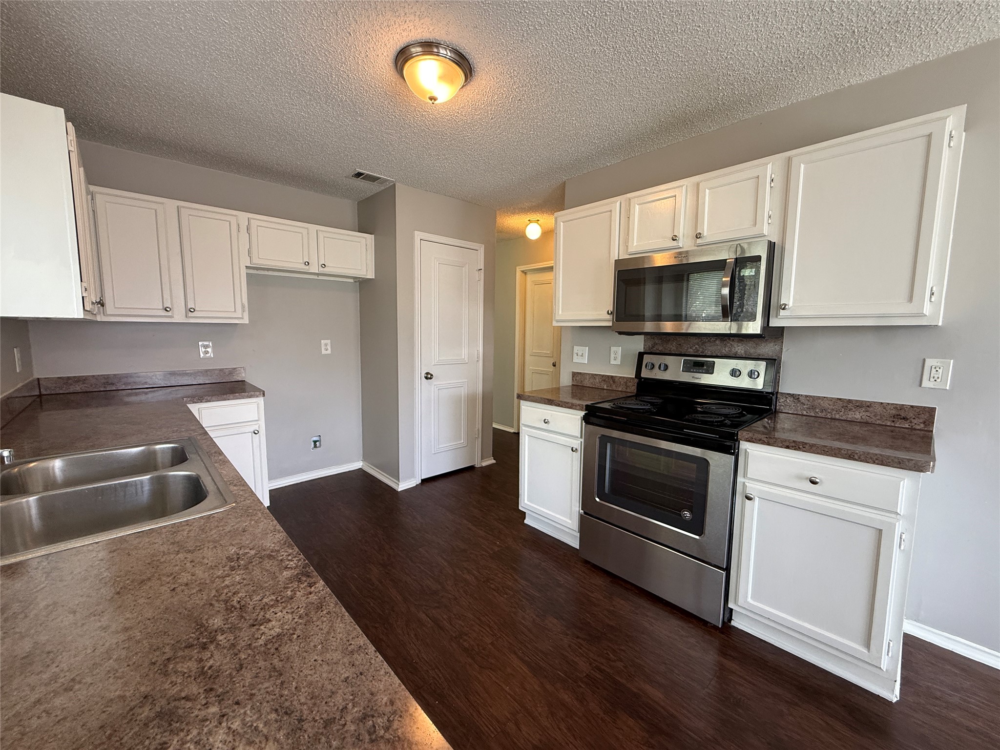 1330 Planters Road Mesquite TX 75149