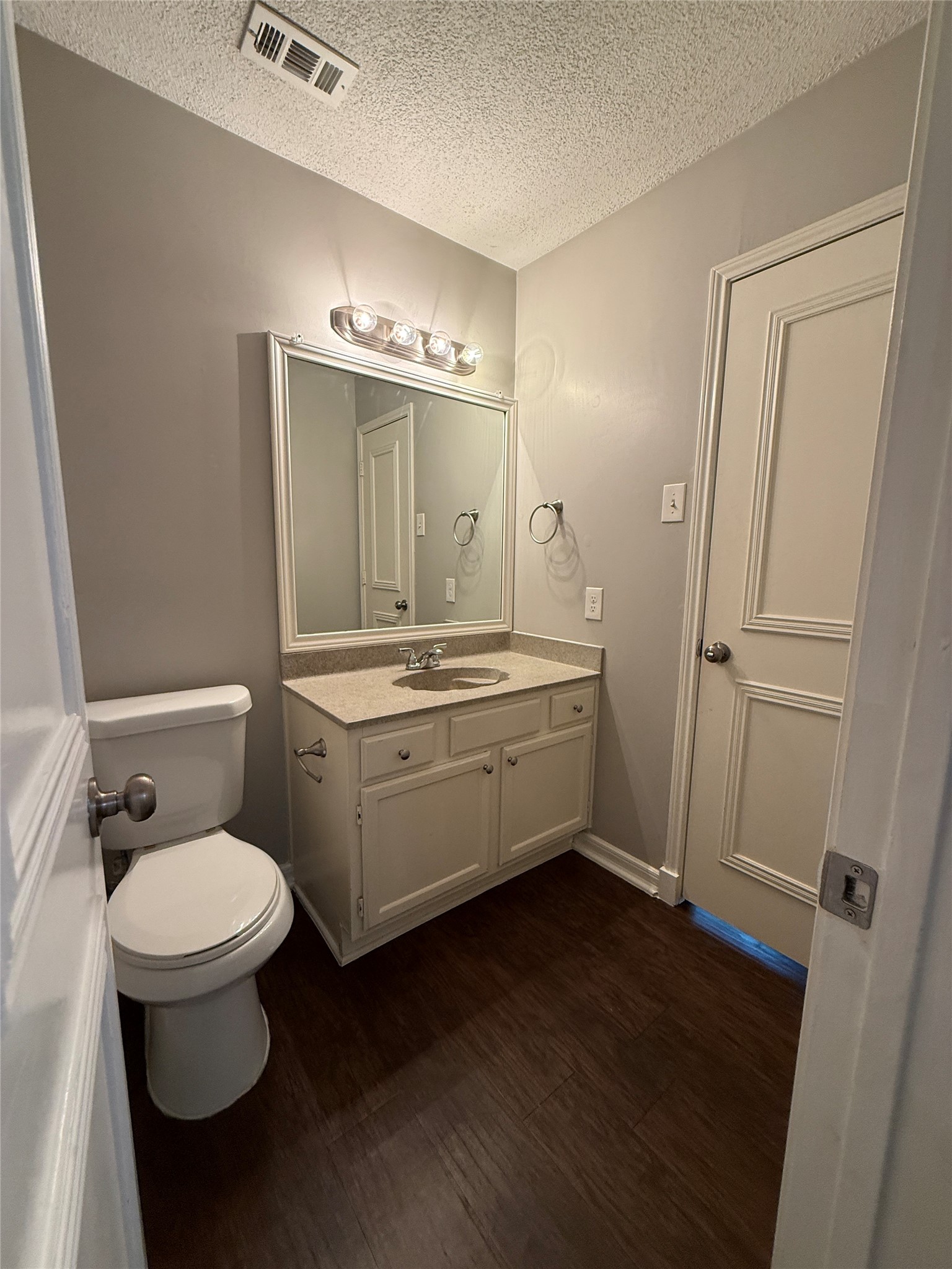 1330 Planters Road Mesquite TX 75149