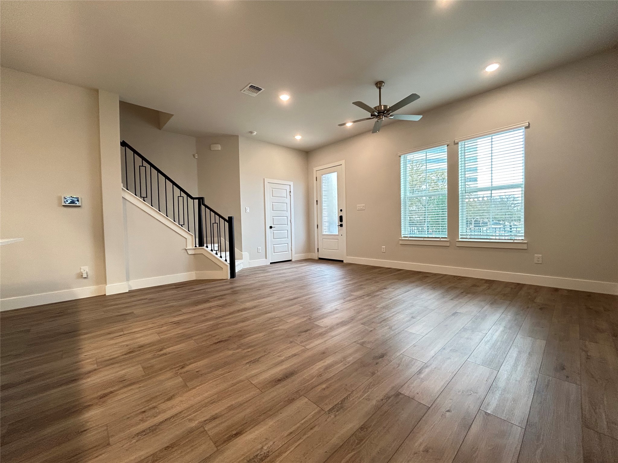 507 Mission Trail Arlington TX 76010