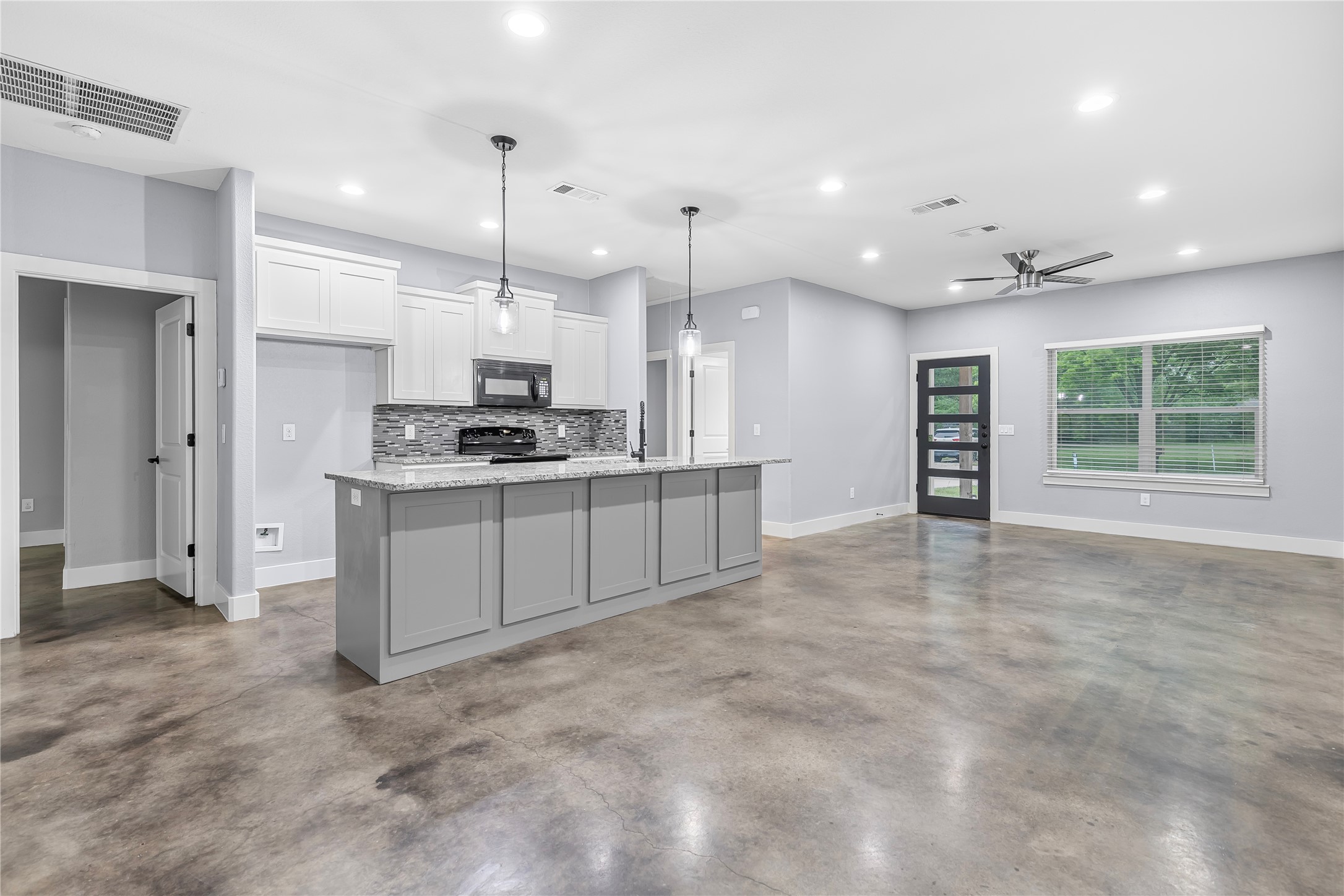 604 W Star Street Denison TX 75020