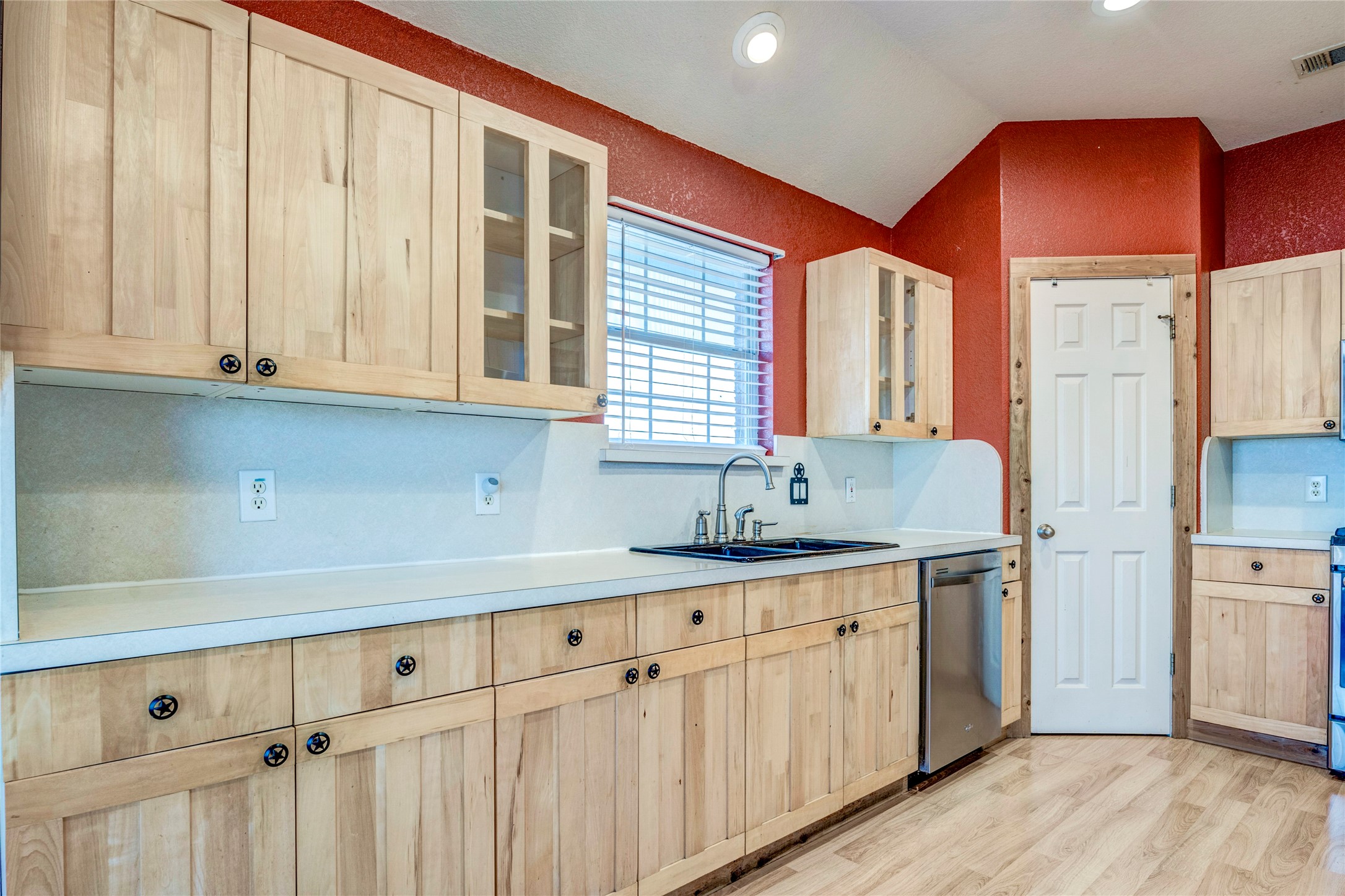 422 E Fm 6 Nevada TX 75173