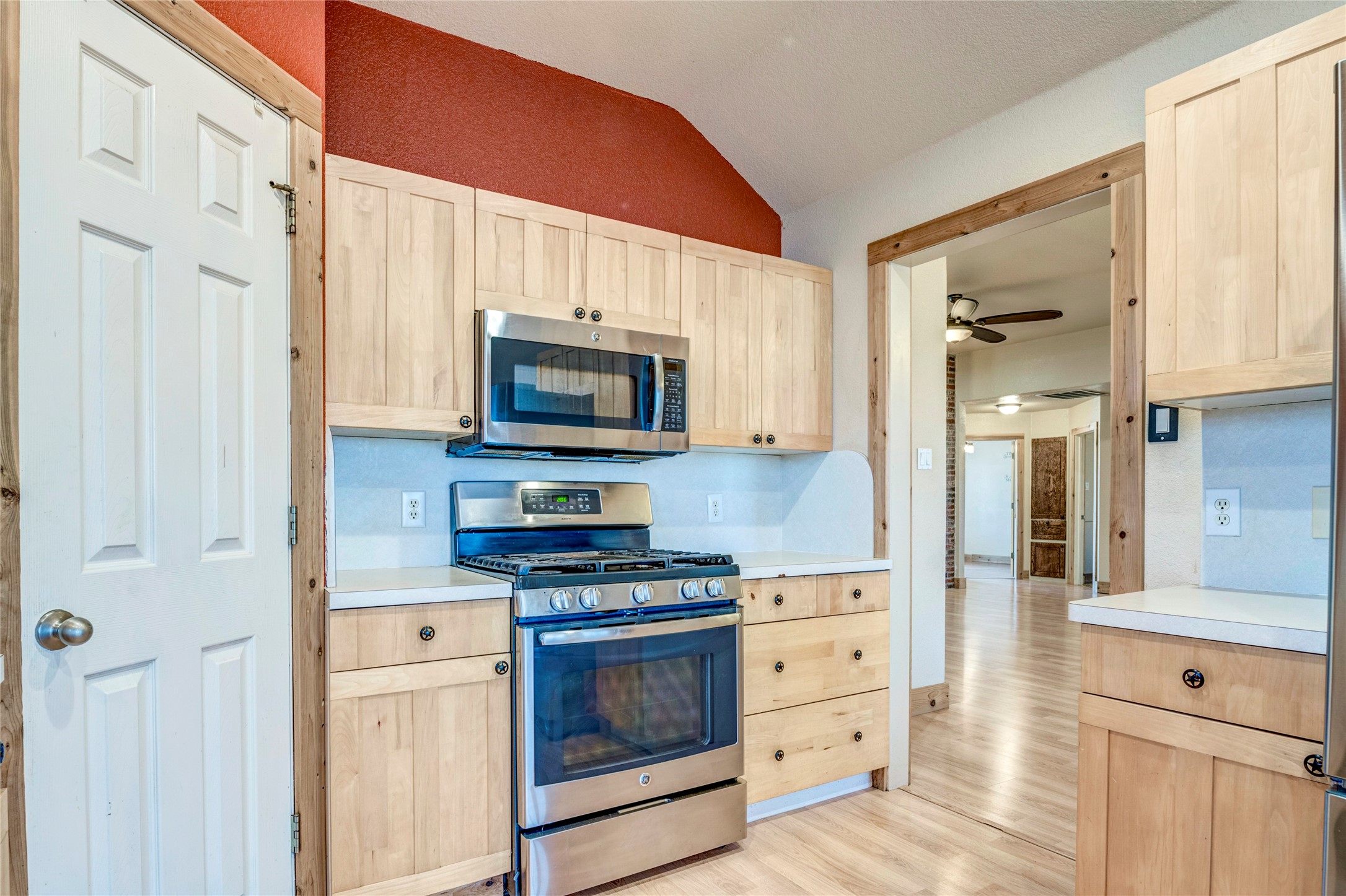 422 E Fm 6 Nevada TX 75173