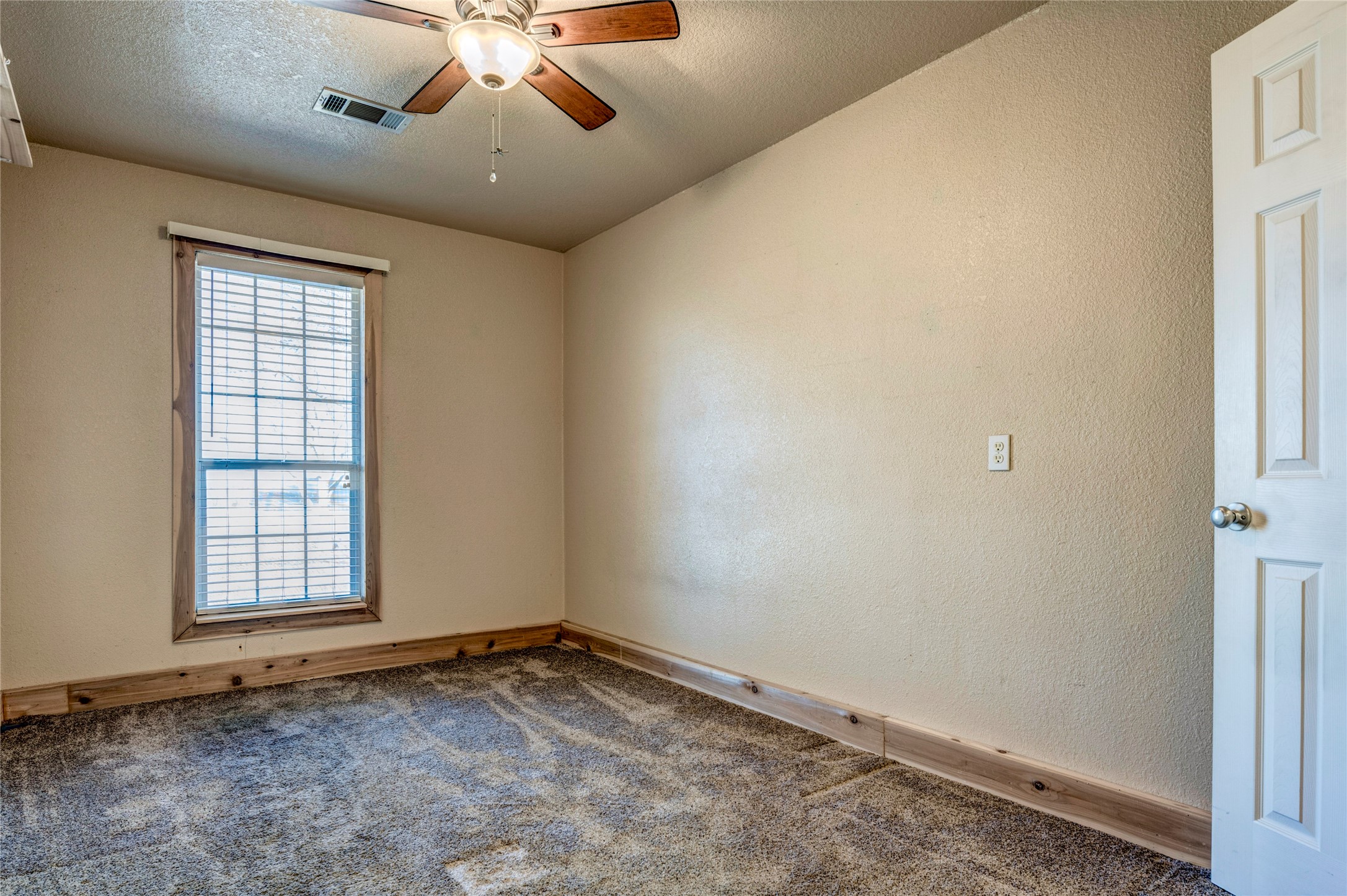 422 E Fm 6 Nevada TX 75173