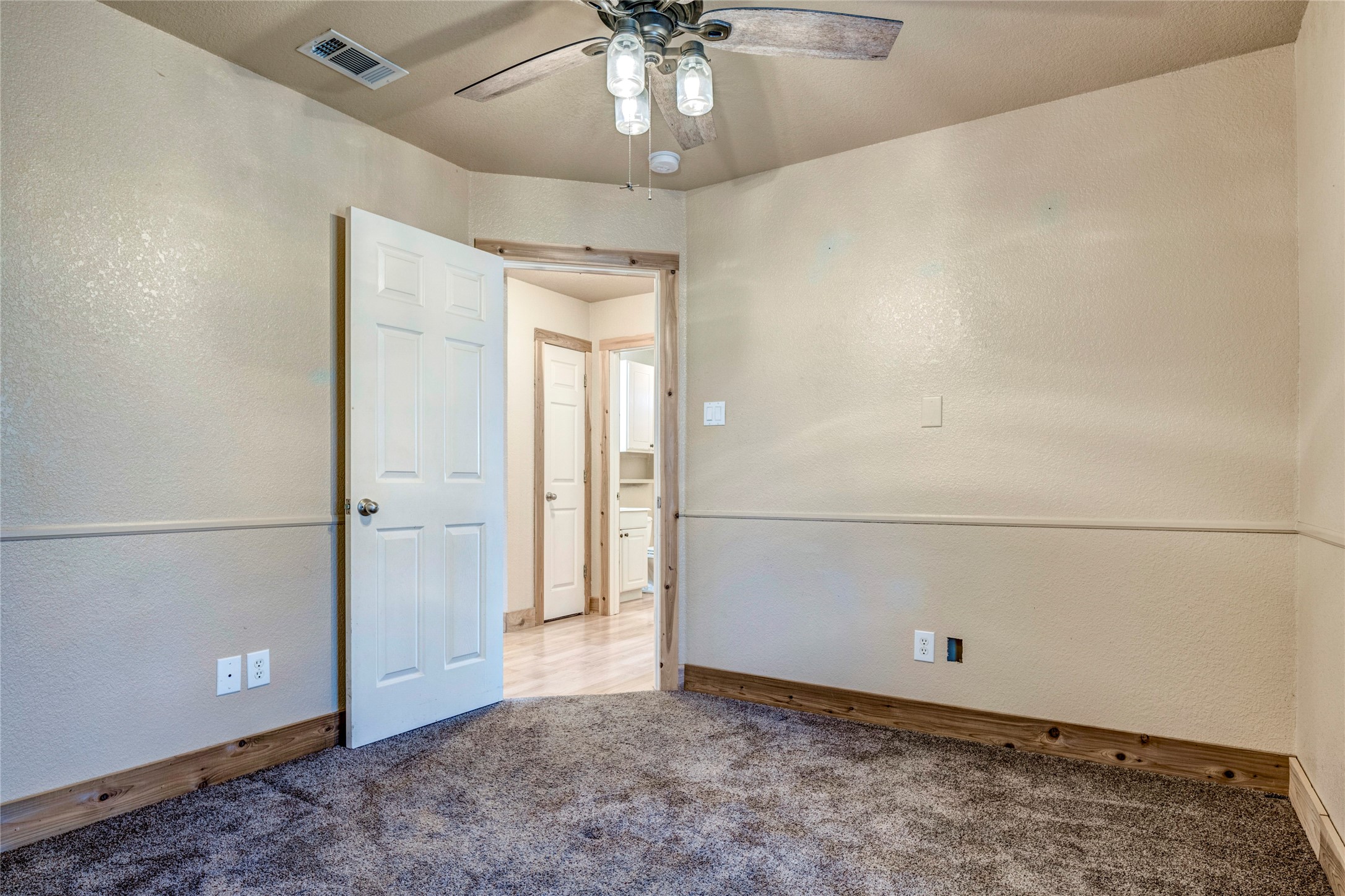 422 E Fm 6 Nevada TX 75173