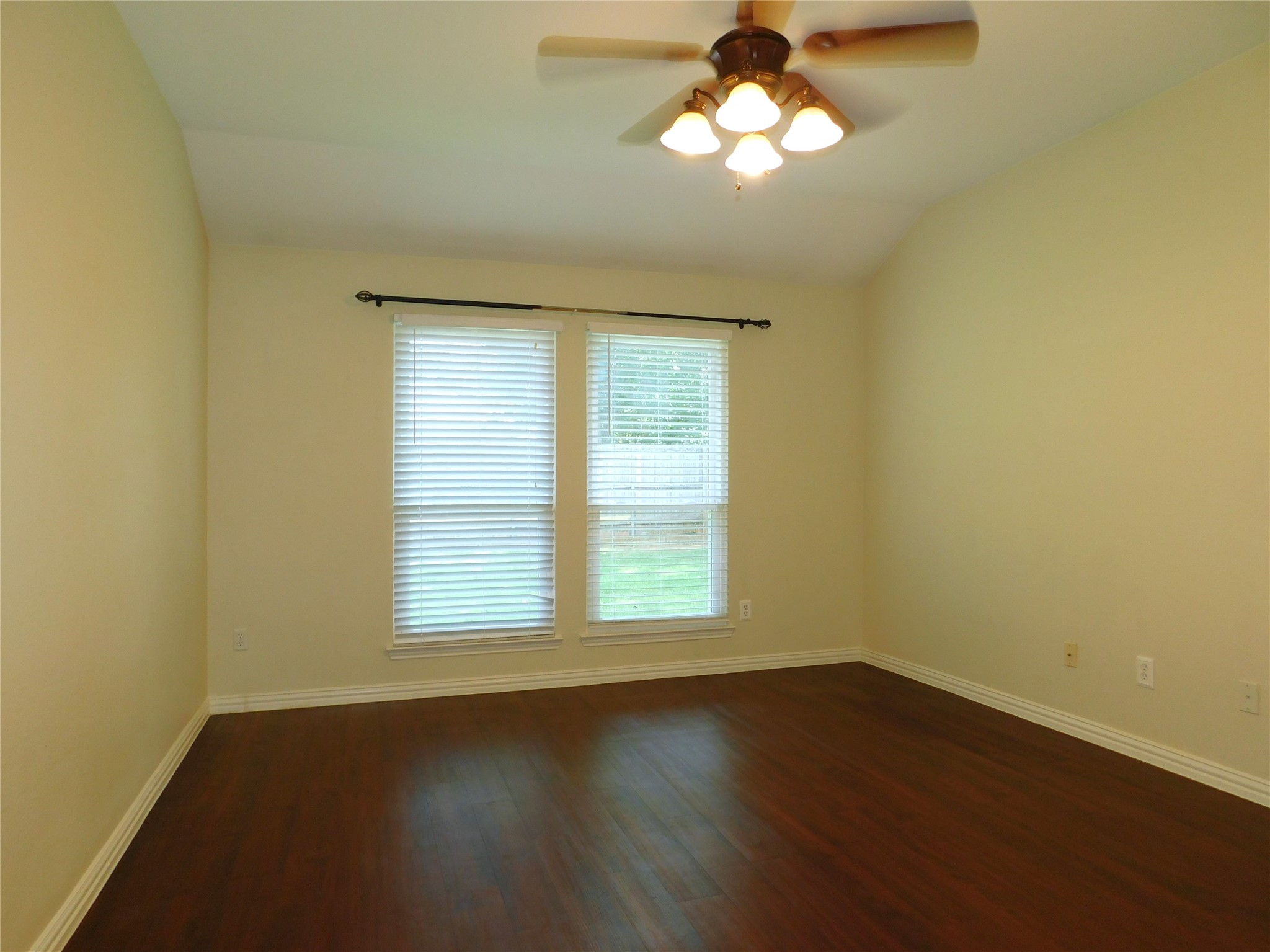 326 Ashley Oak Lane Lake Dallas TX 75065