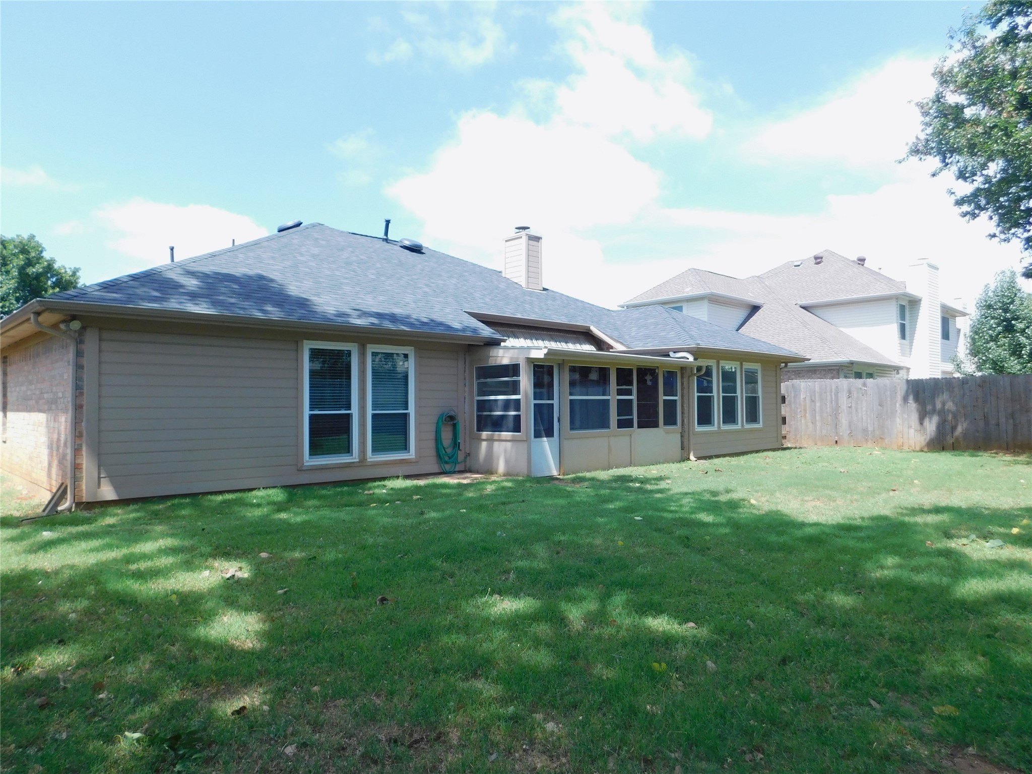 326 Ashley Oak Lane Lake Dallas TX 75065