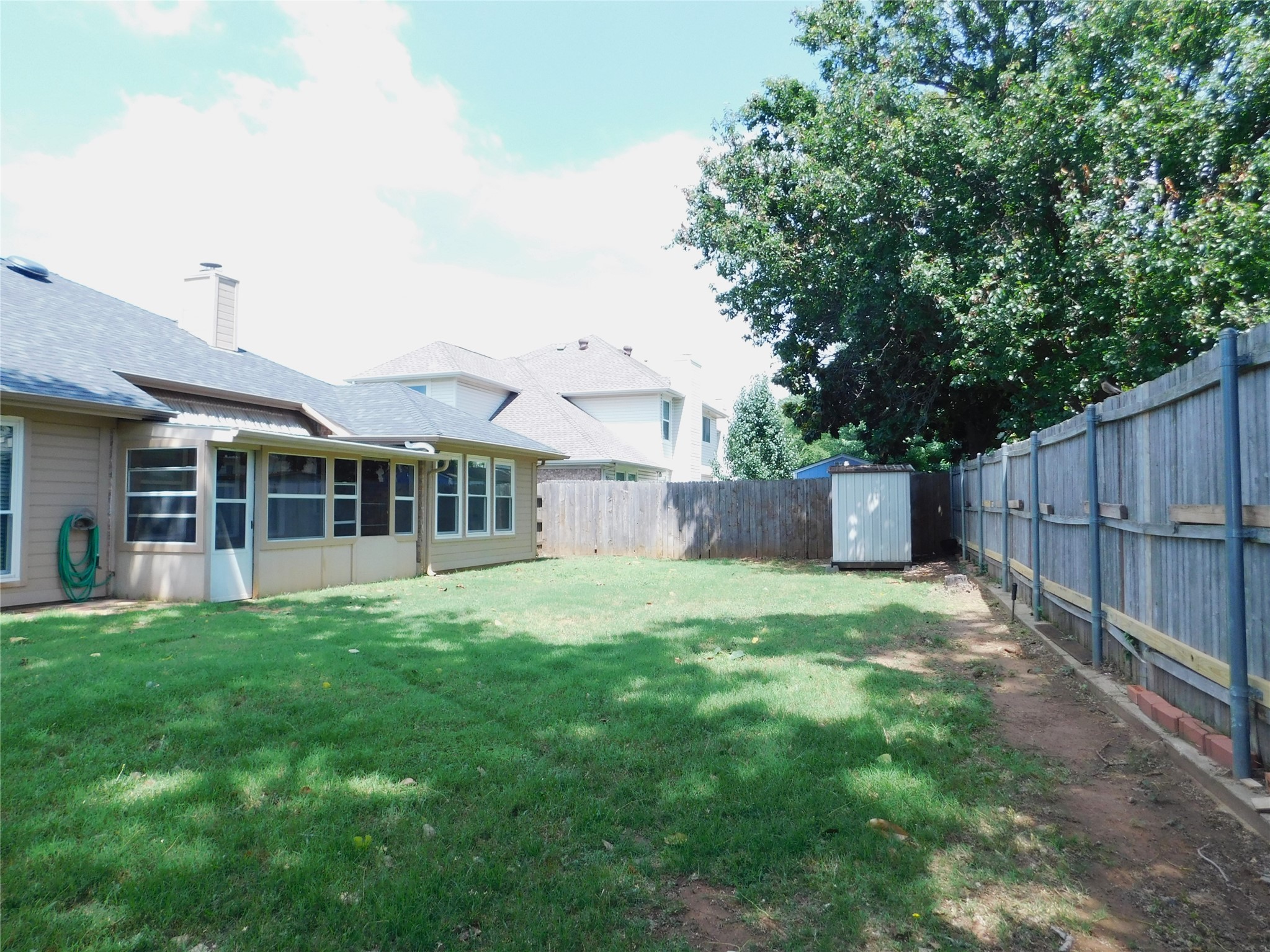 326 Ashley Oak Lane Lake Dallas TX 75065