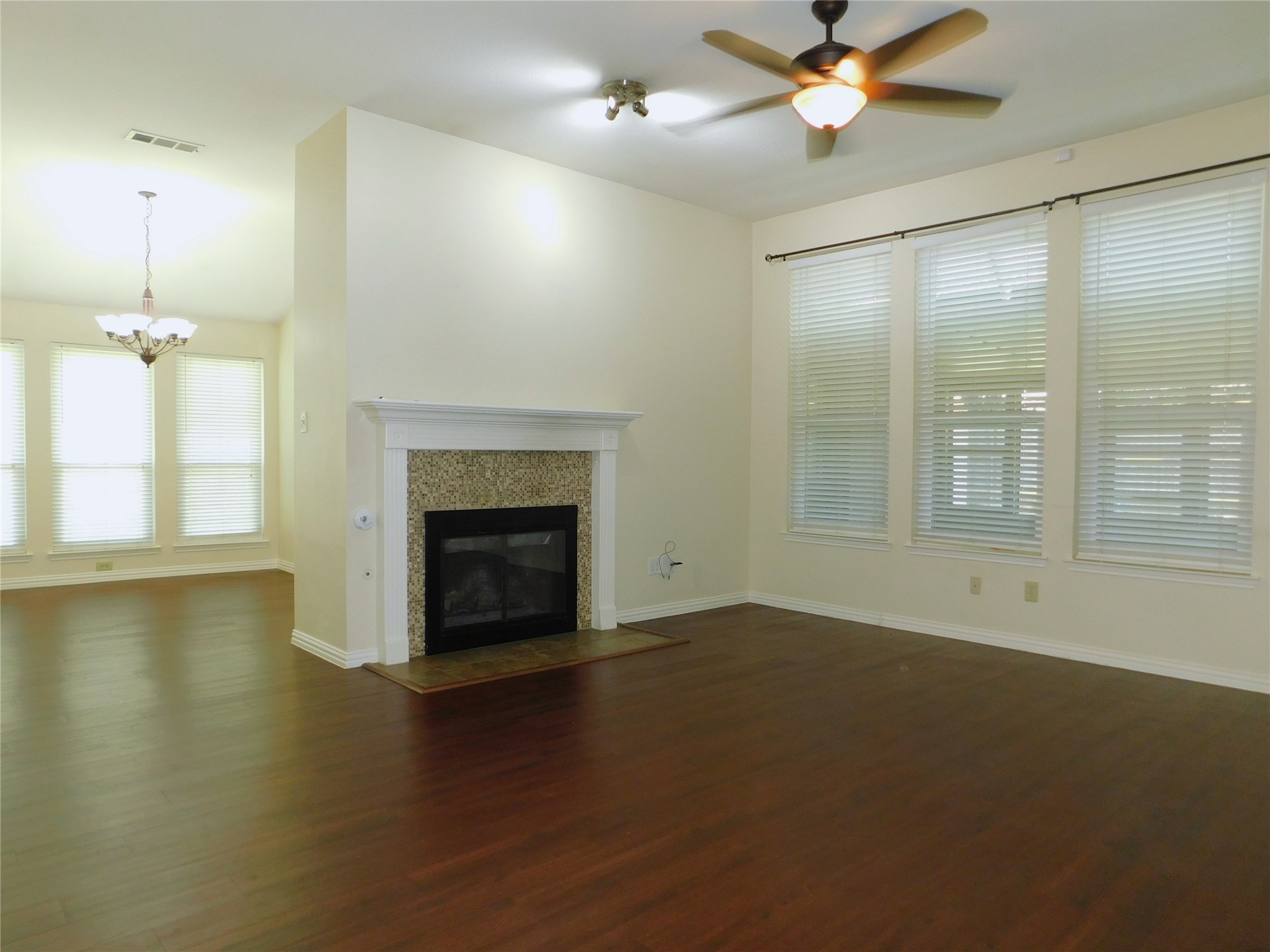 326 Ashley Oak Lane Lake Dallas TX 75065