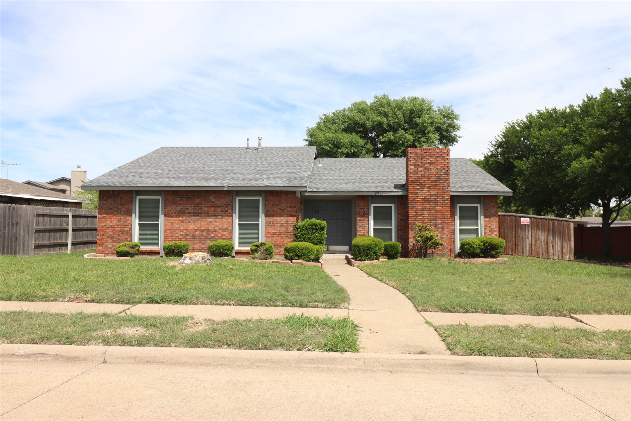 2901 Red Gum Road Garland TX 75044