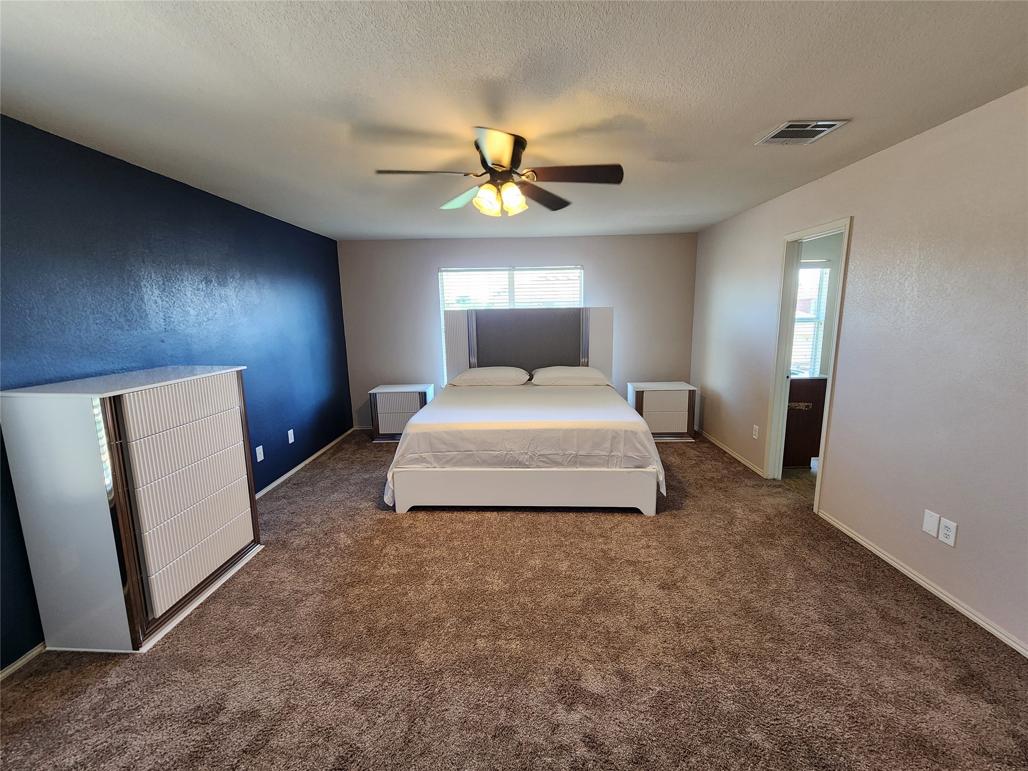 5709 Valley Stream Way Fort Worth TX 76244