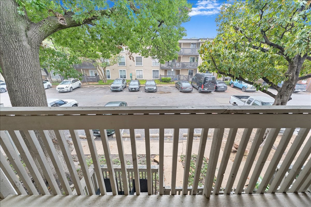 4859 Cedar Springs Road Dallas TX 75219