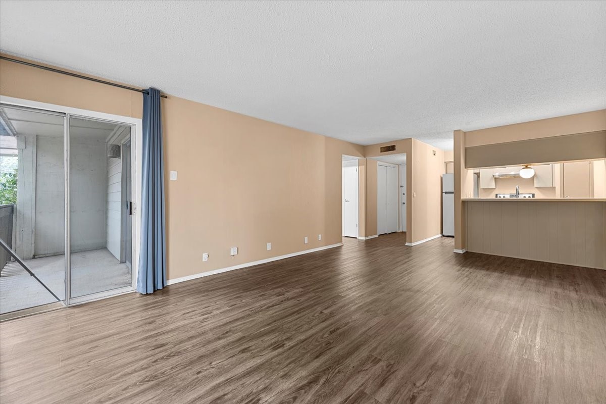 4859 Cedar Springs Road Dallas TX 75219