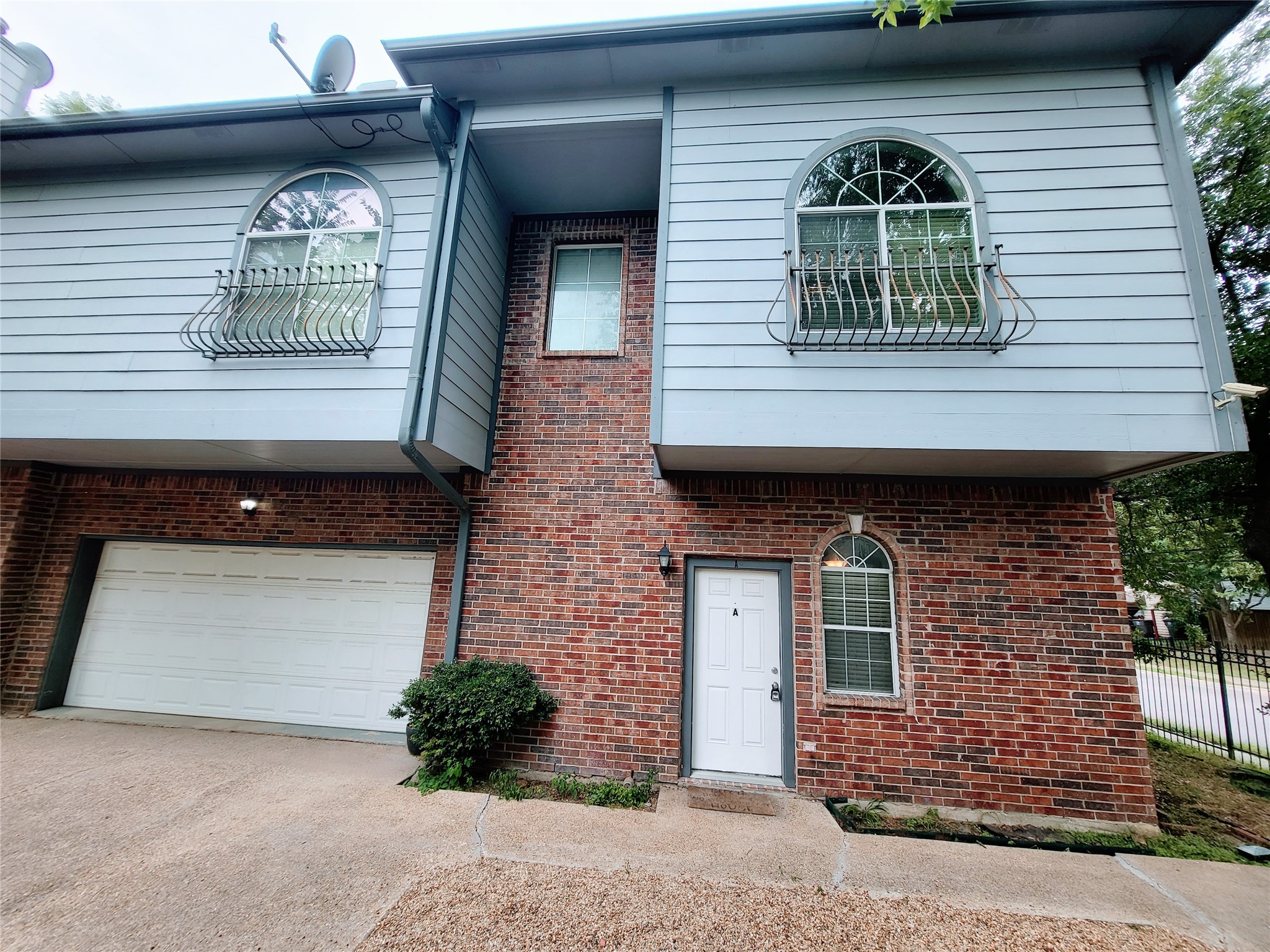 1819 N Fitzhugh Avenue Dallas TX 75204