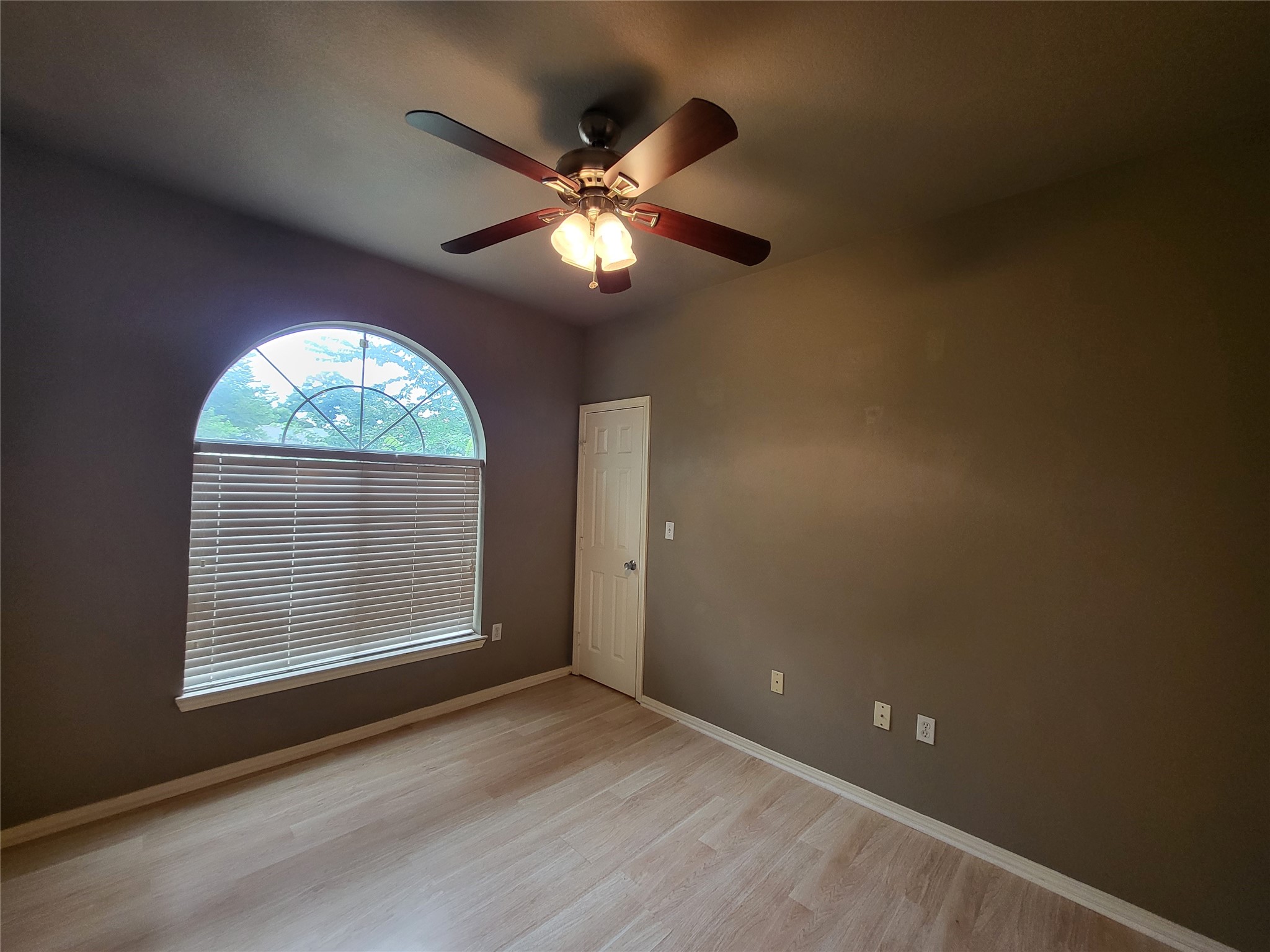1819 N Fitzhugh Avenue Dallas TX 75204