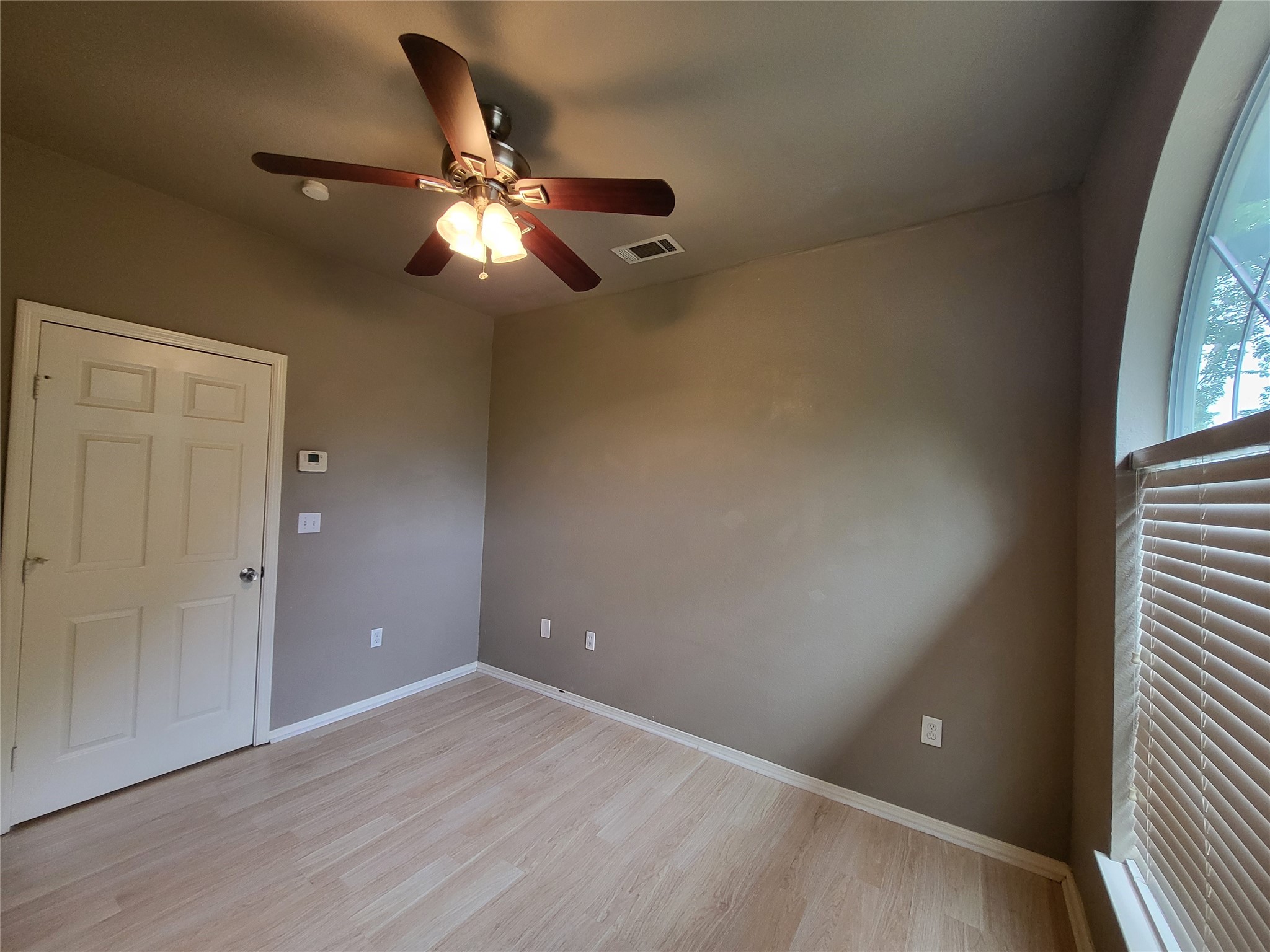 1819 N Fitzhugh Avenue Dallas TX 75204