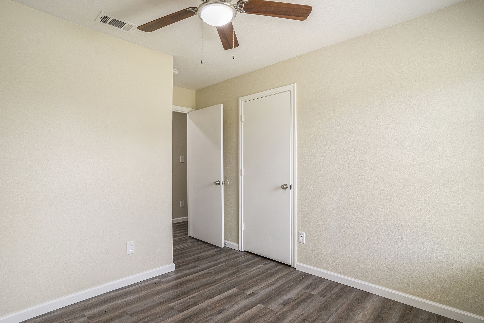2200 Brookes Street Fort Worth TX 76105