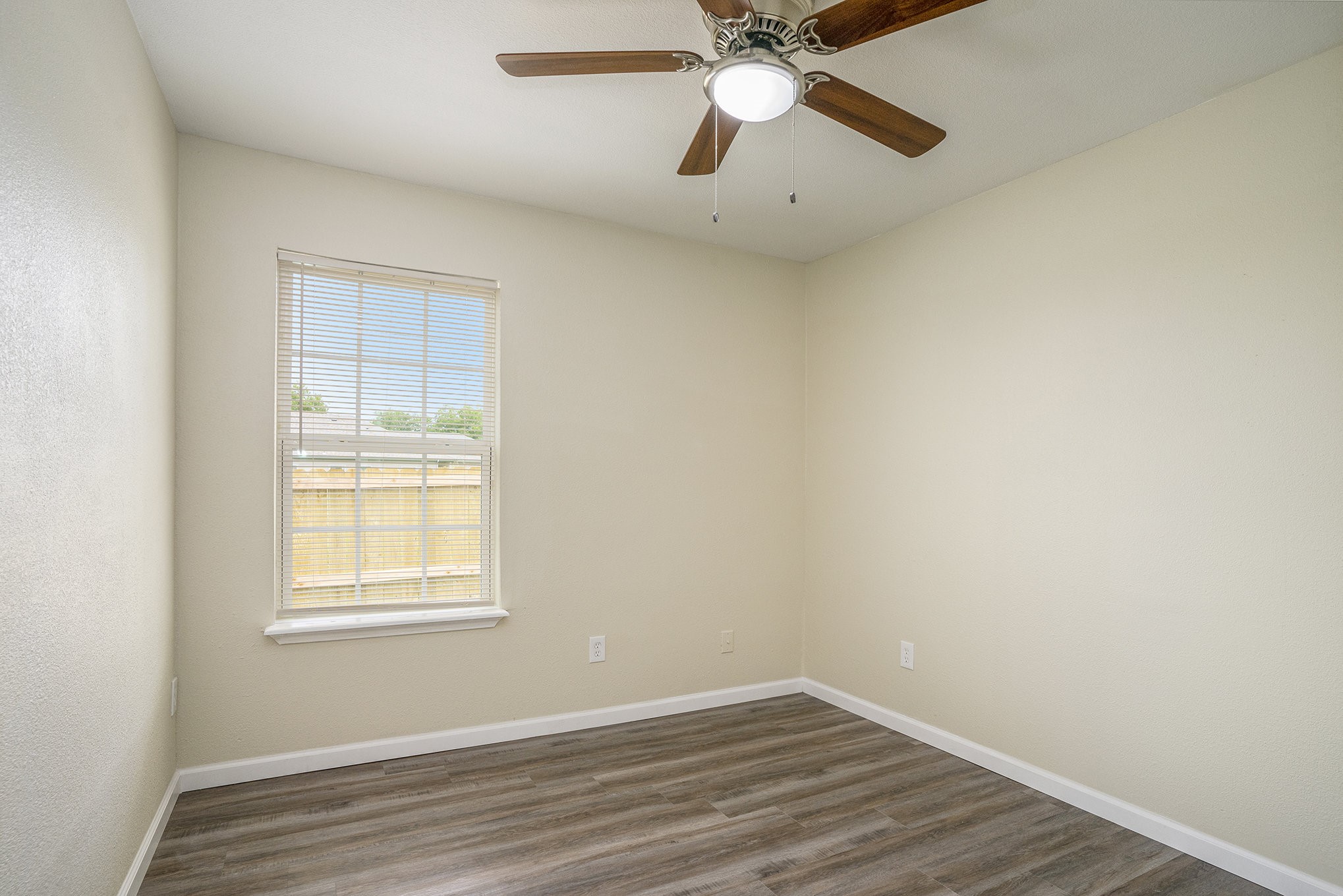 2200 Brookes Street Fort Worth TX 76105