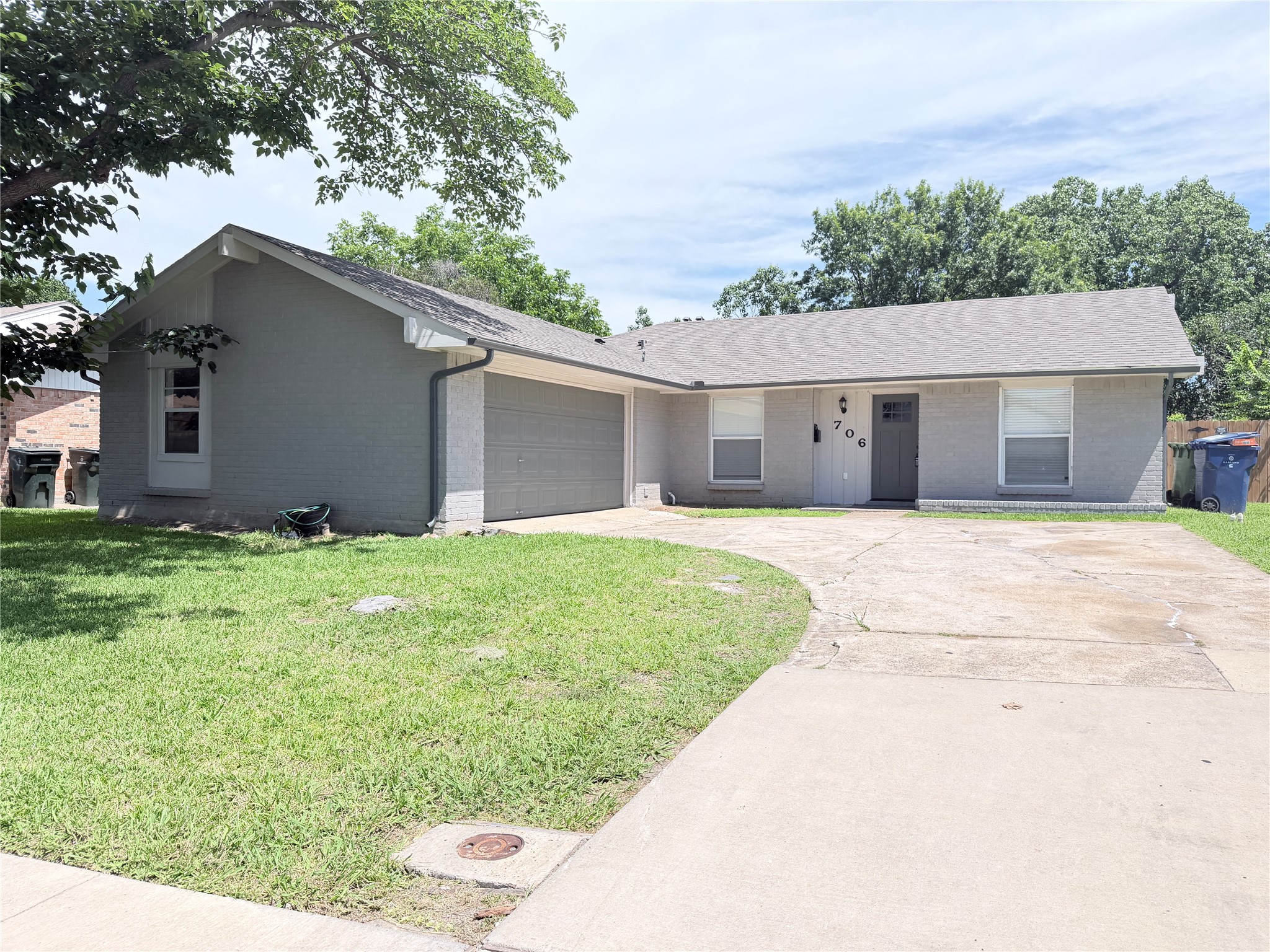 706 Jamestown Drive Garland TX 75043