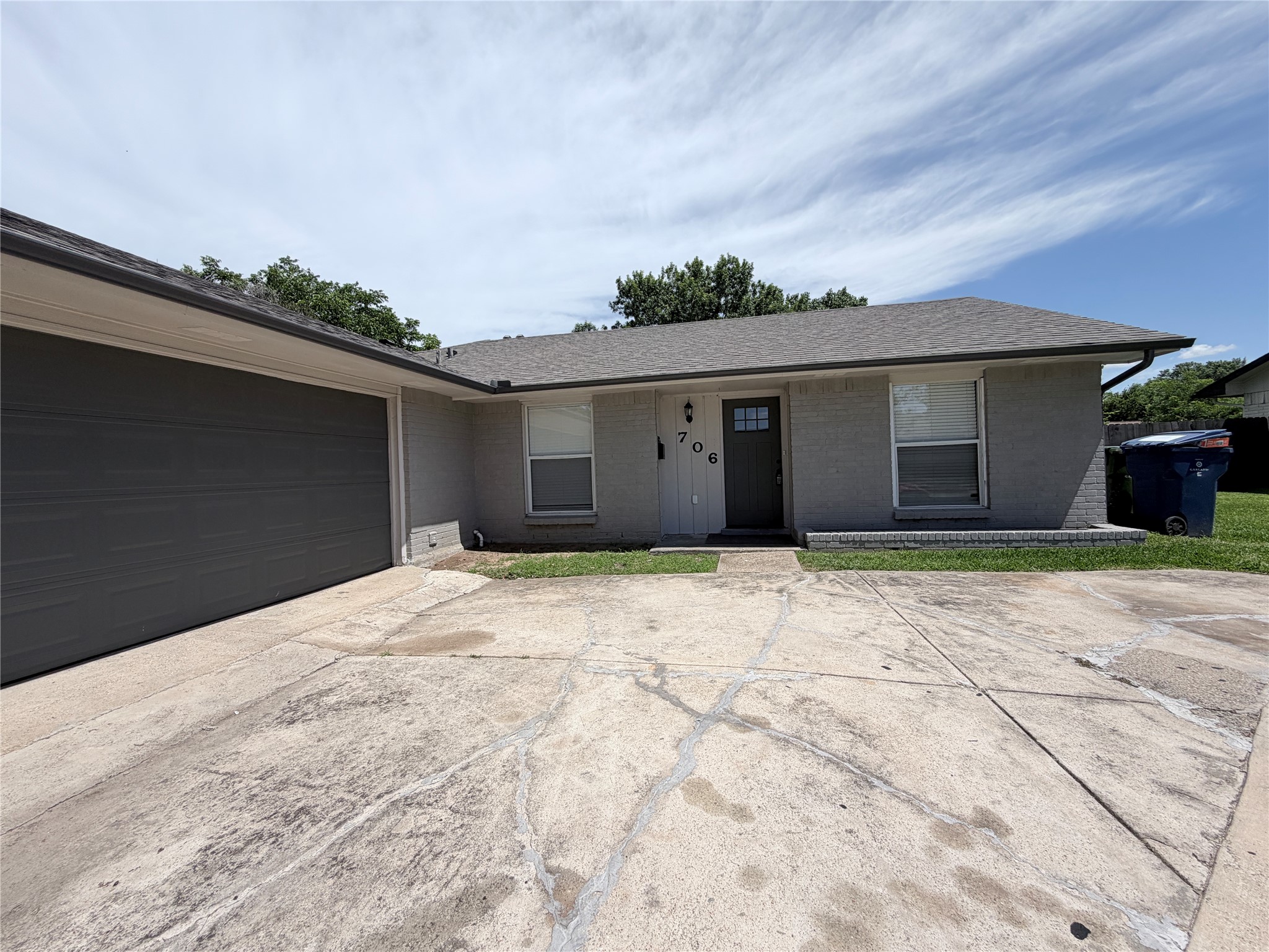 706 Jamestown Drive Garland TX 75043
