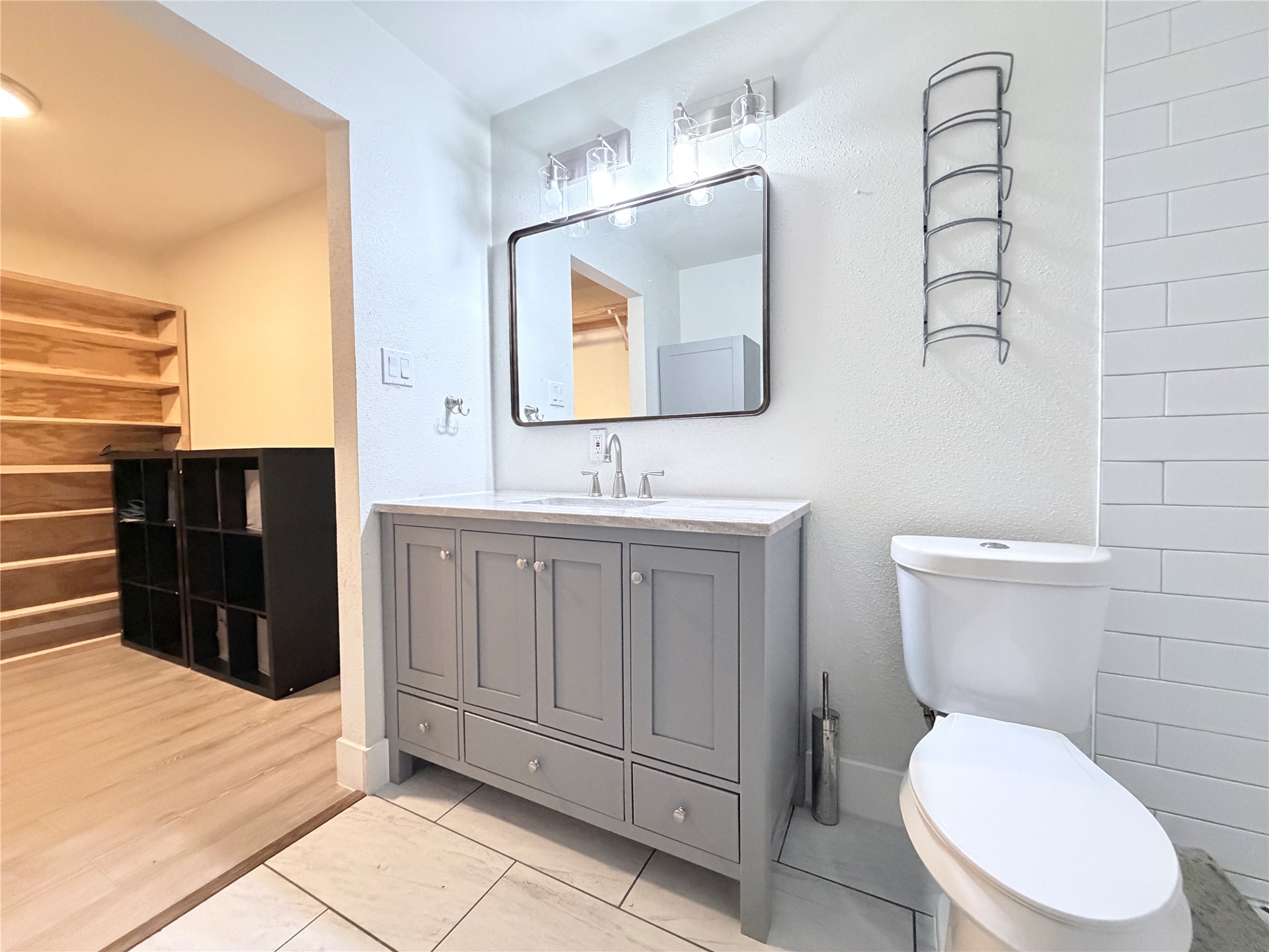 706 Jamestown Drive Garland TX 75043