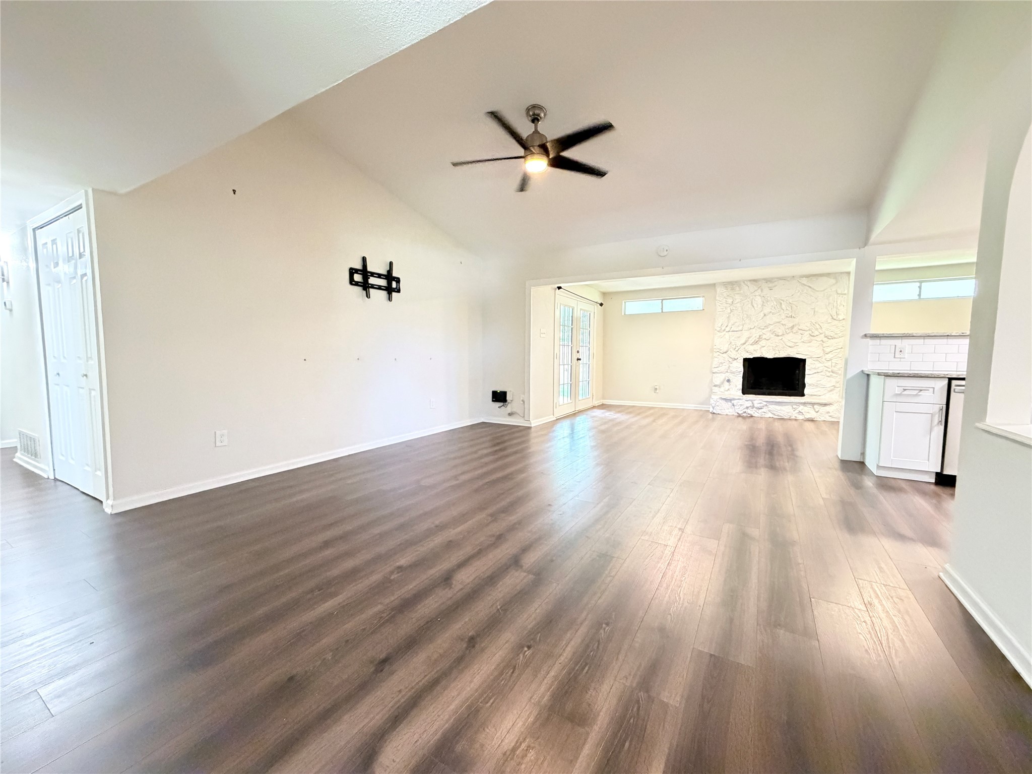 706 Jamestown Drive Garland TX 75043