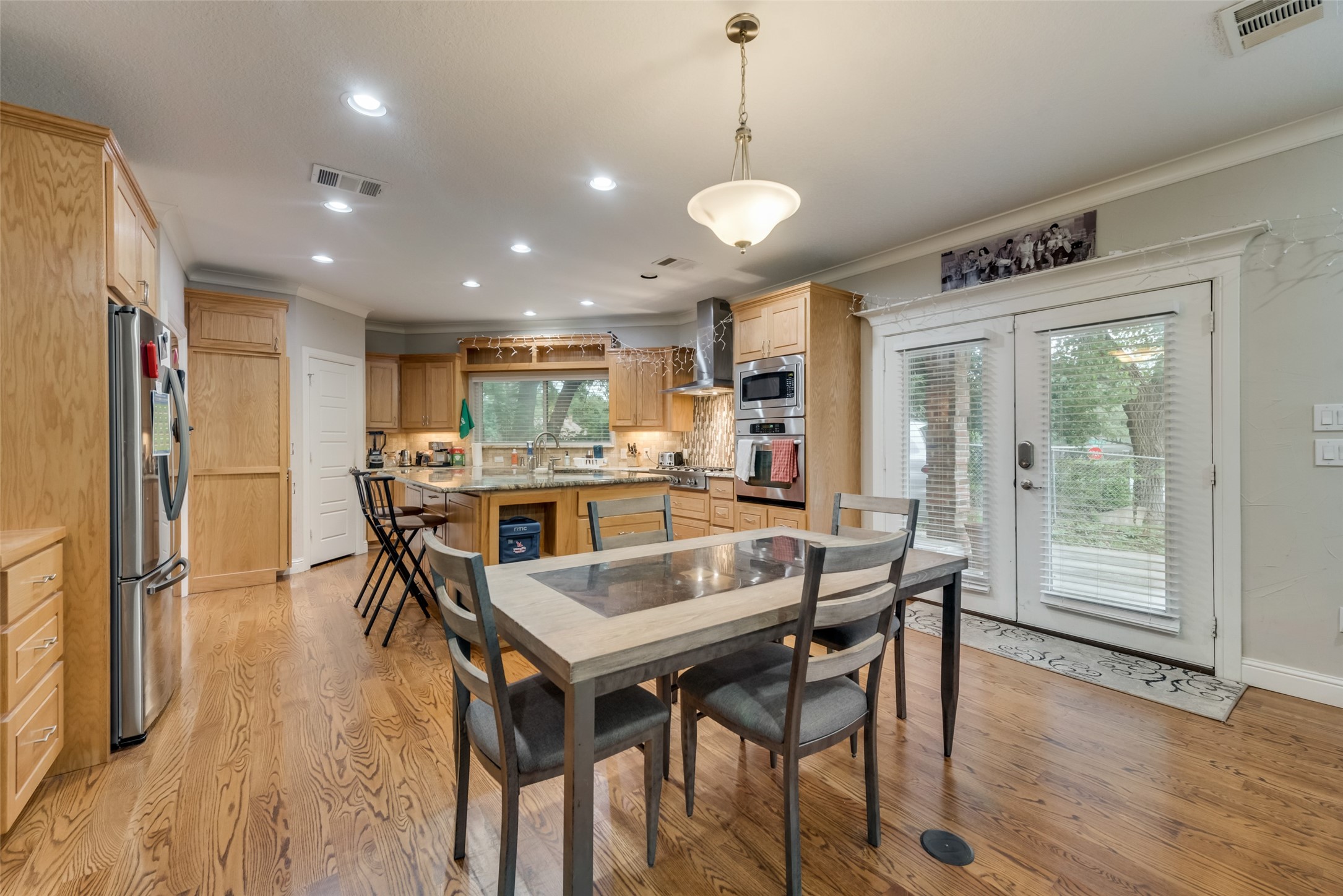 6119 Hudson Street Dallas TX 75206