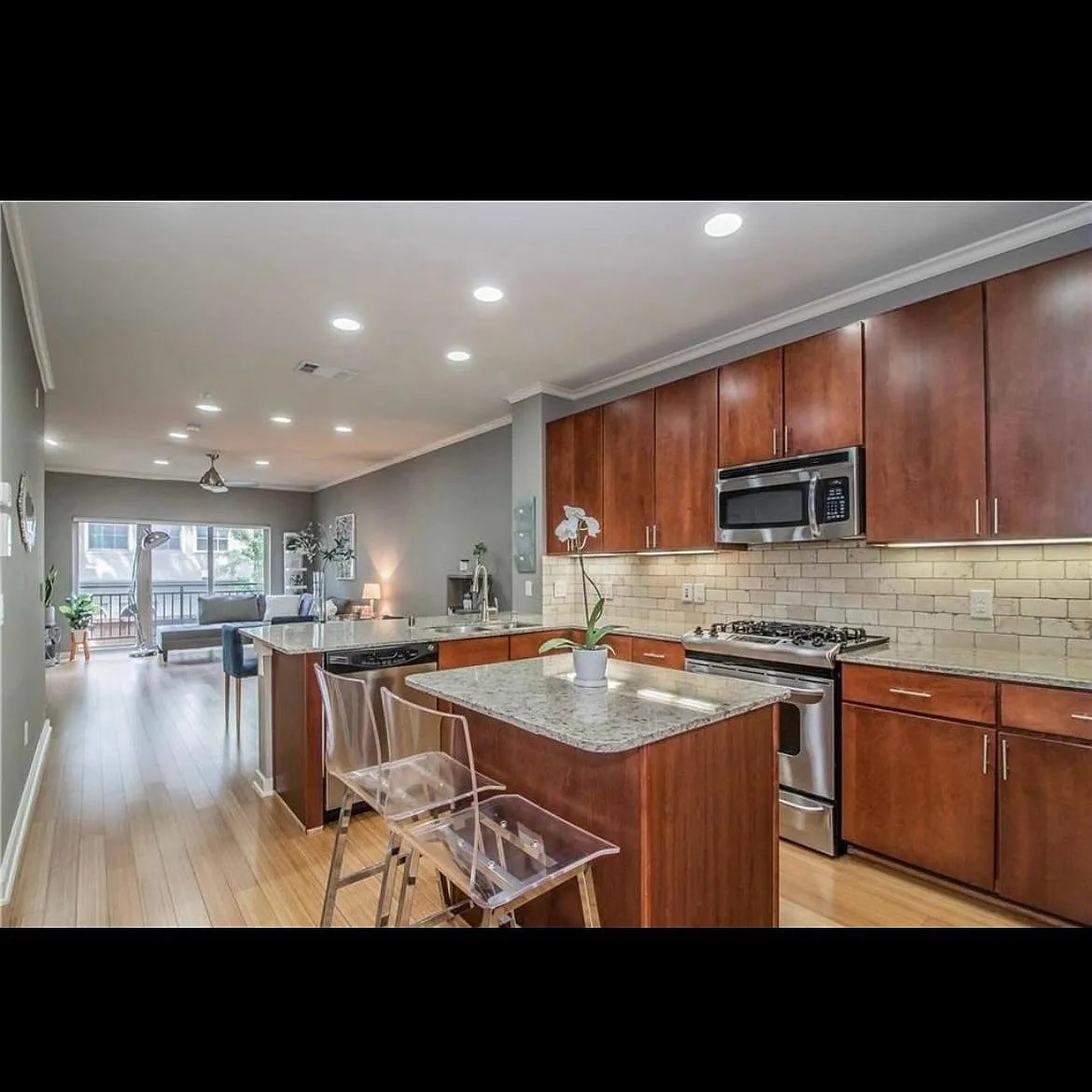 4319 Bowser Avenue Dallas TX 75219