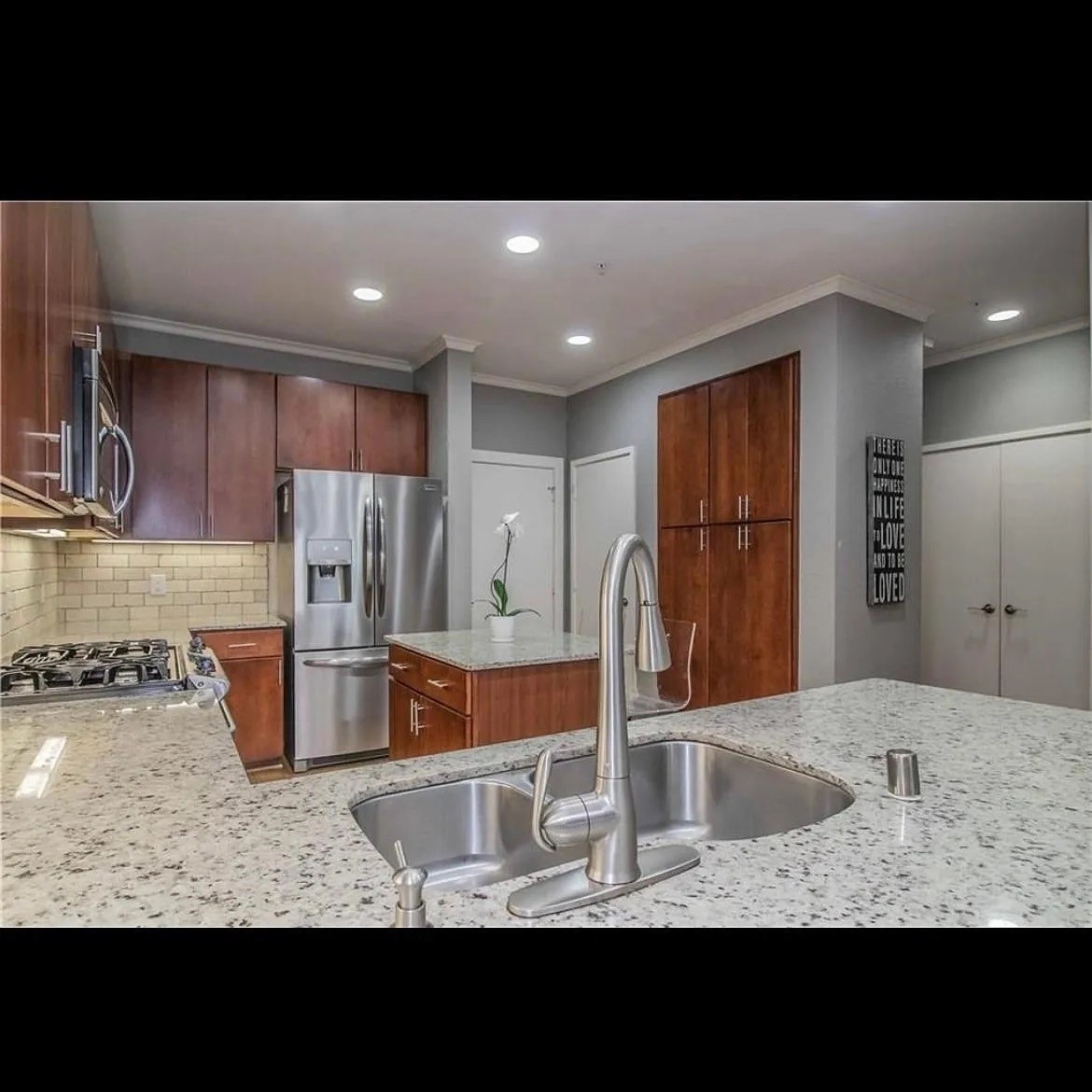 4319 Bowser Avenue Dallas TX 75219