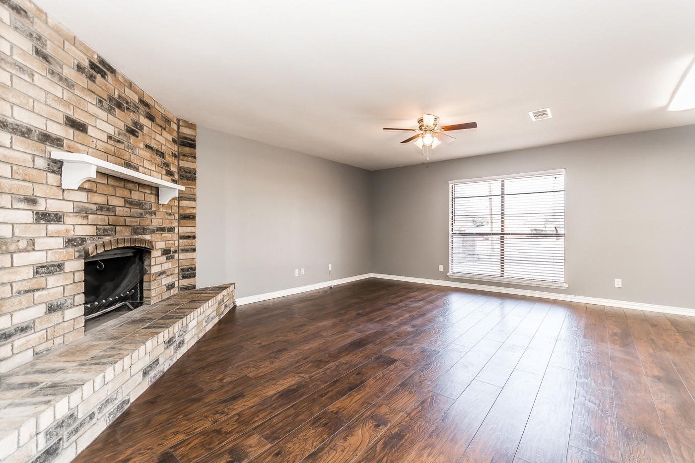 221 Hardwood Trail Mesquite TX 75150