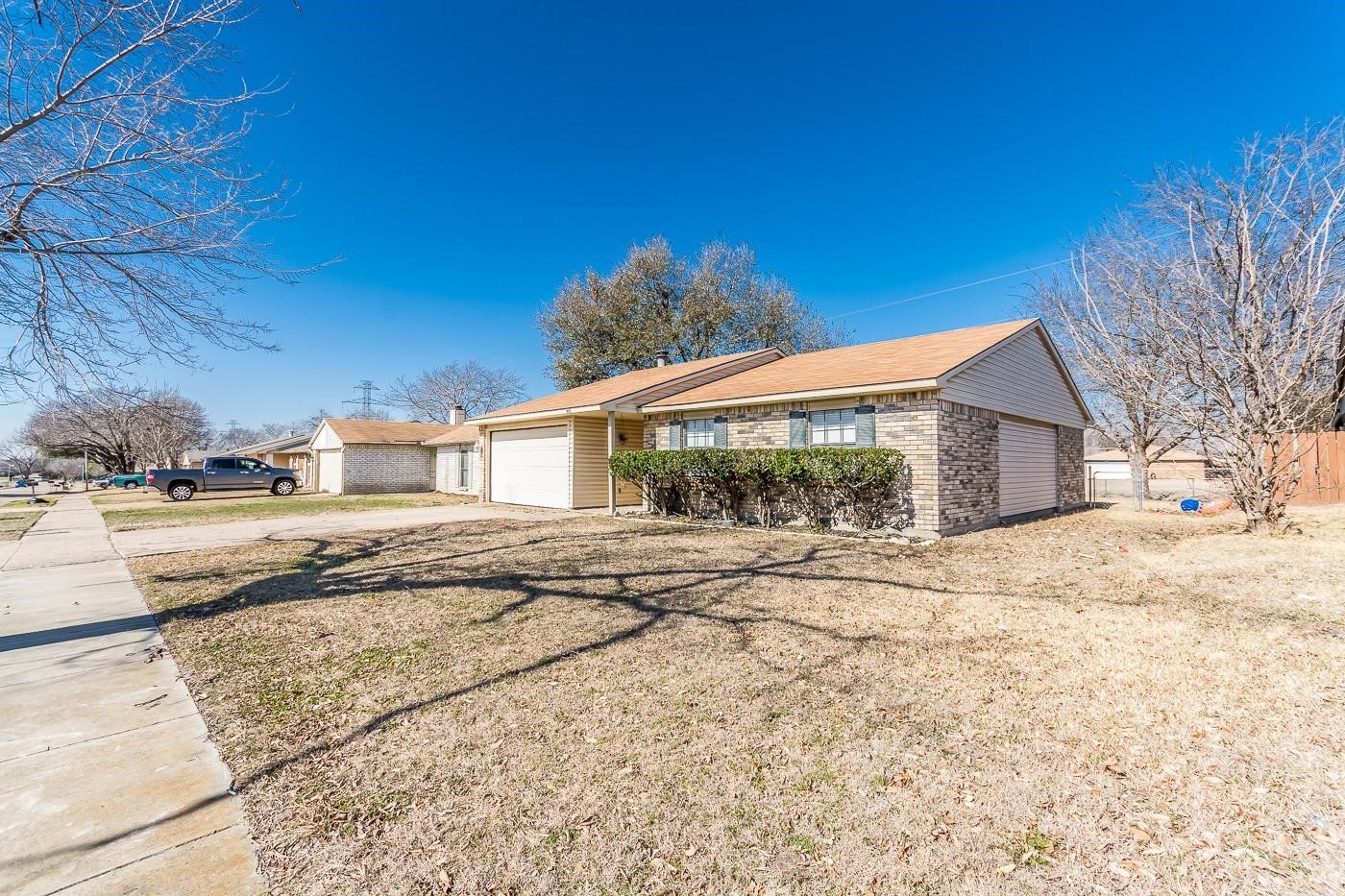 221 Hardwood Trail Mesquite TX 75150