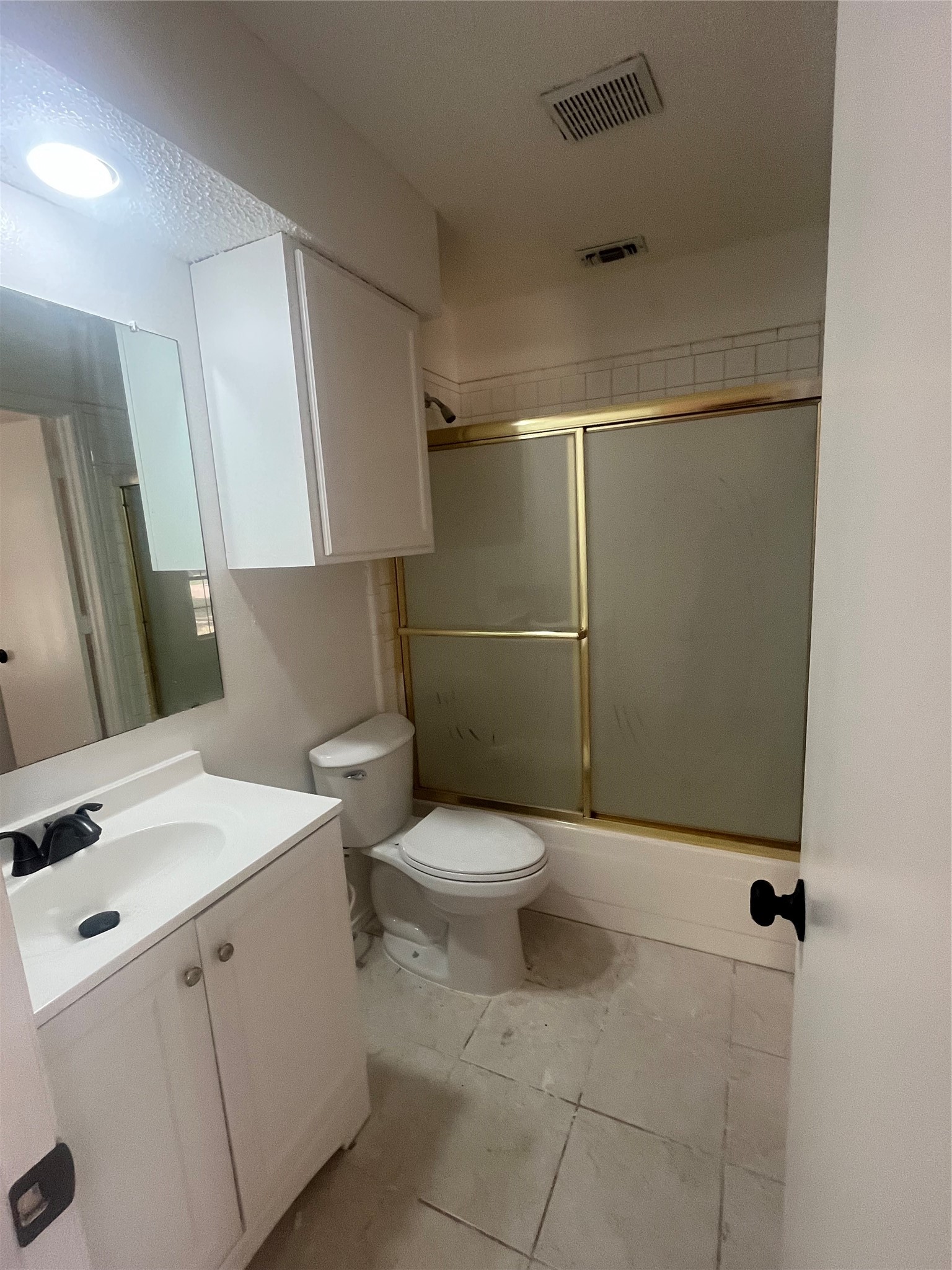 1045 Mitchell Lane Burleson TX 76028