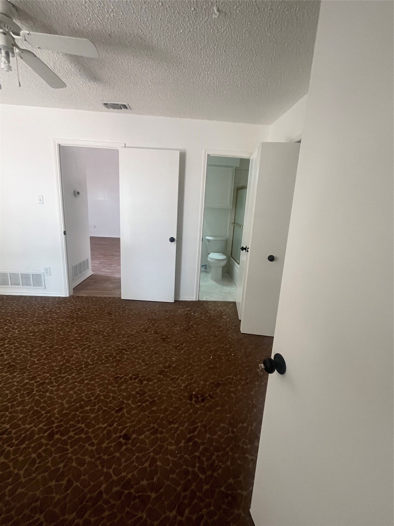 1045 Mitchell Lane Burleson TX 76028