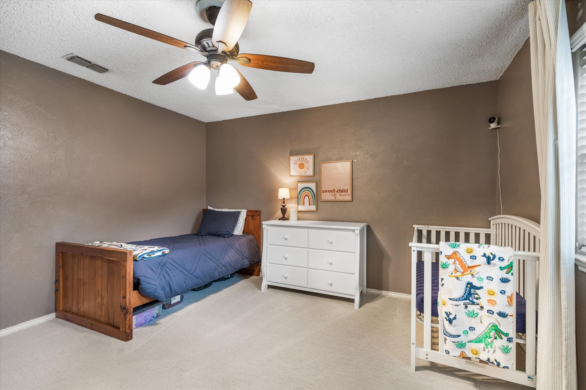 2021 Memphis Drive Bedford TX 76022
